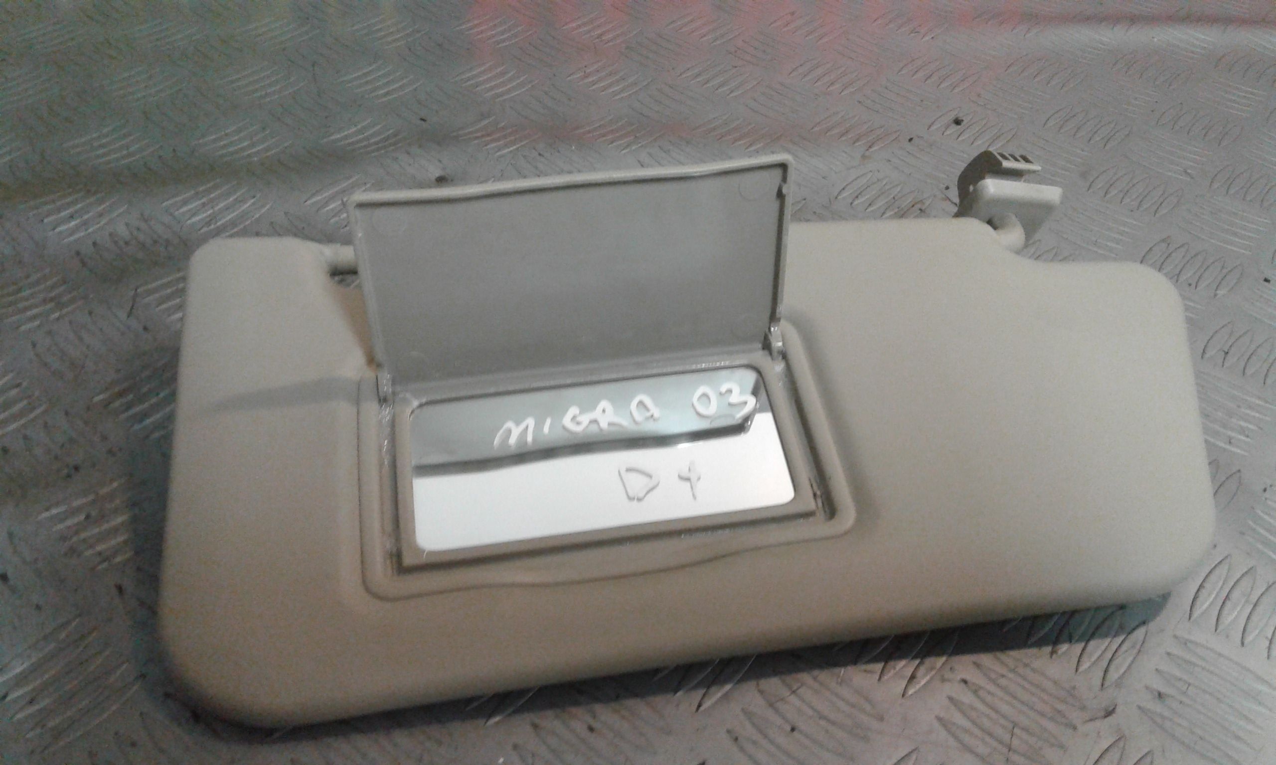 Parasole Lato Passeggero NISSAN Micra 4 Serie