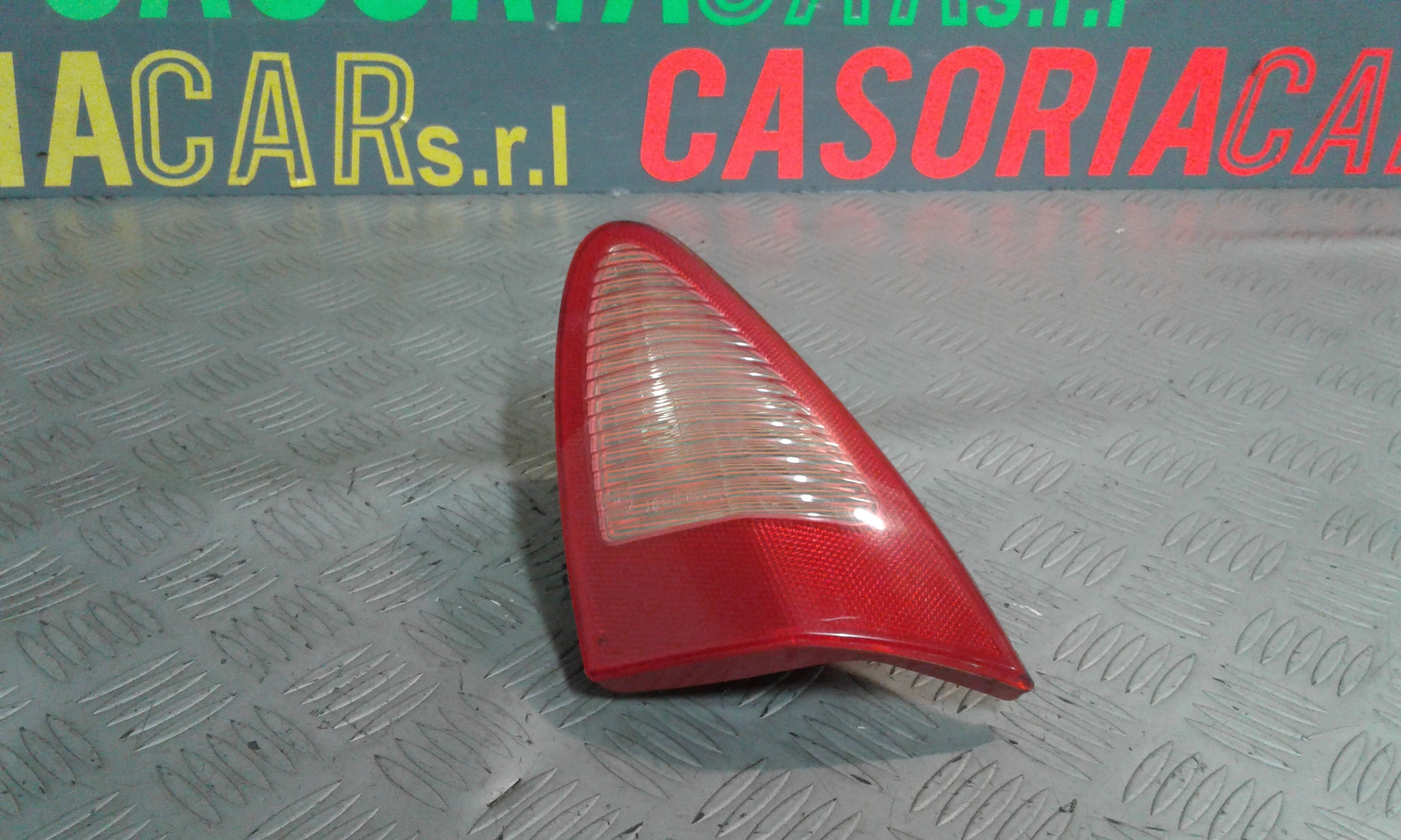 Stop Posteriore Destro Integrato nel Portello ALFA ROMEO 147 1  Serie