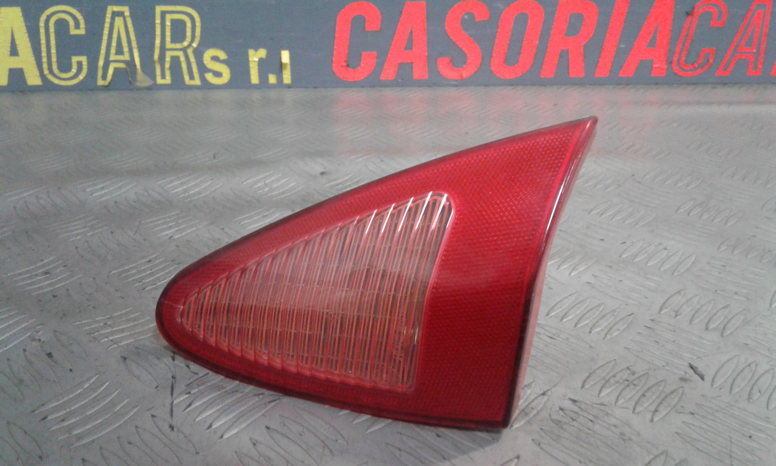 Stop Posteriore Destro Integrato nel Portello ALFA ROMEO 147 1  Serie