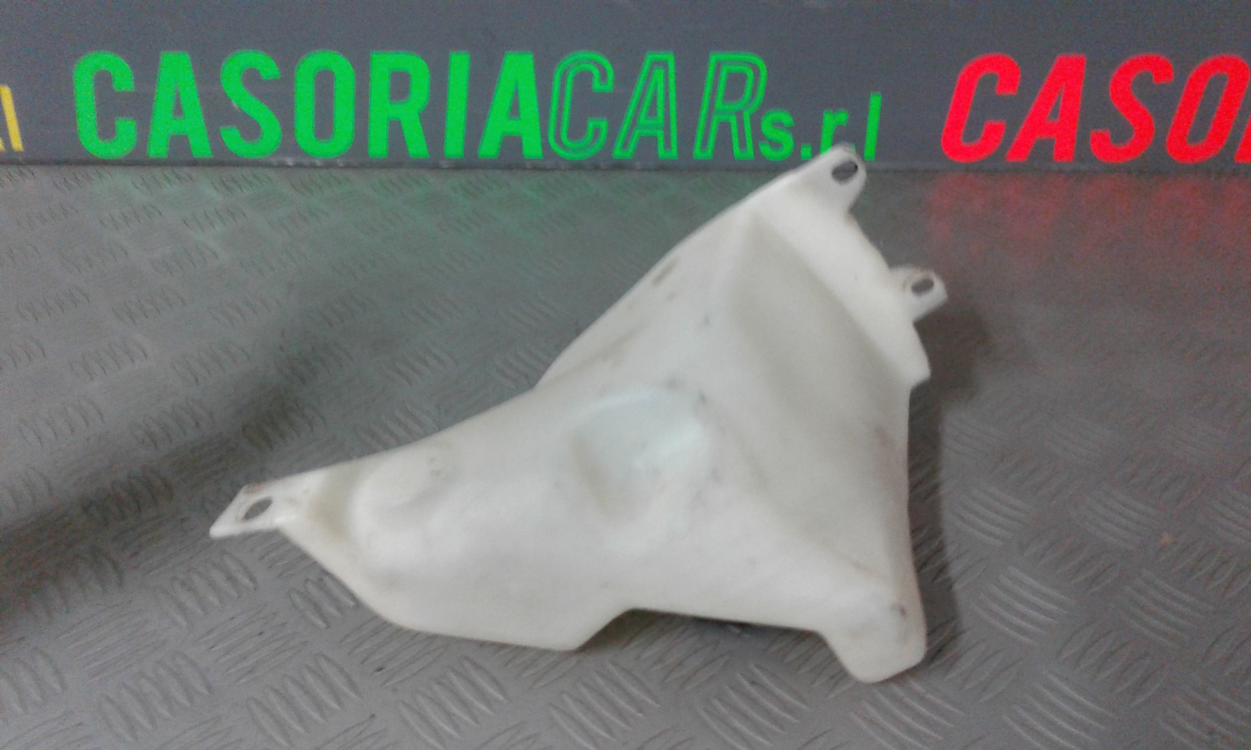 Vaschetta Tergi ant VOLKSWAGEN Polo 4 Serie