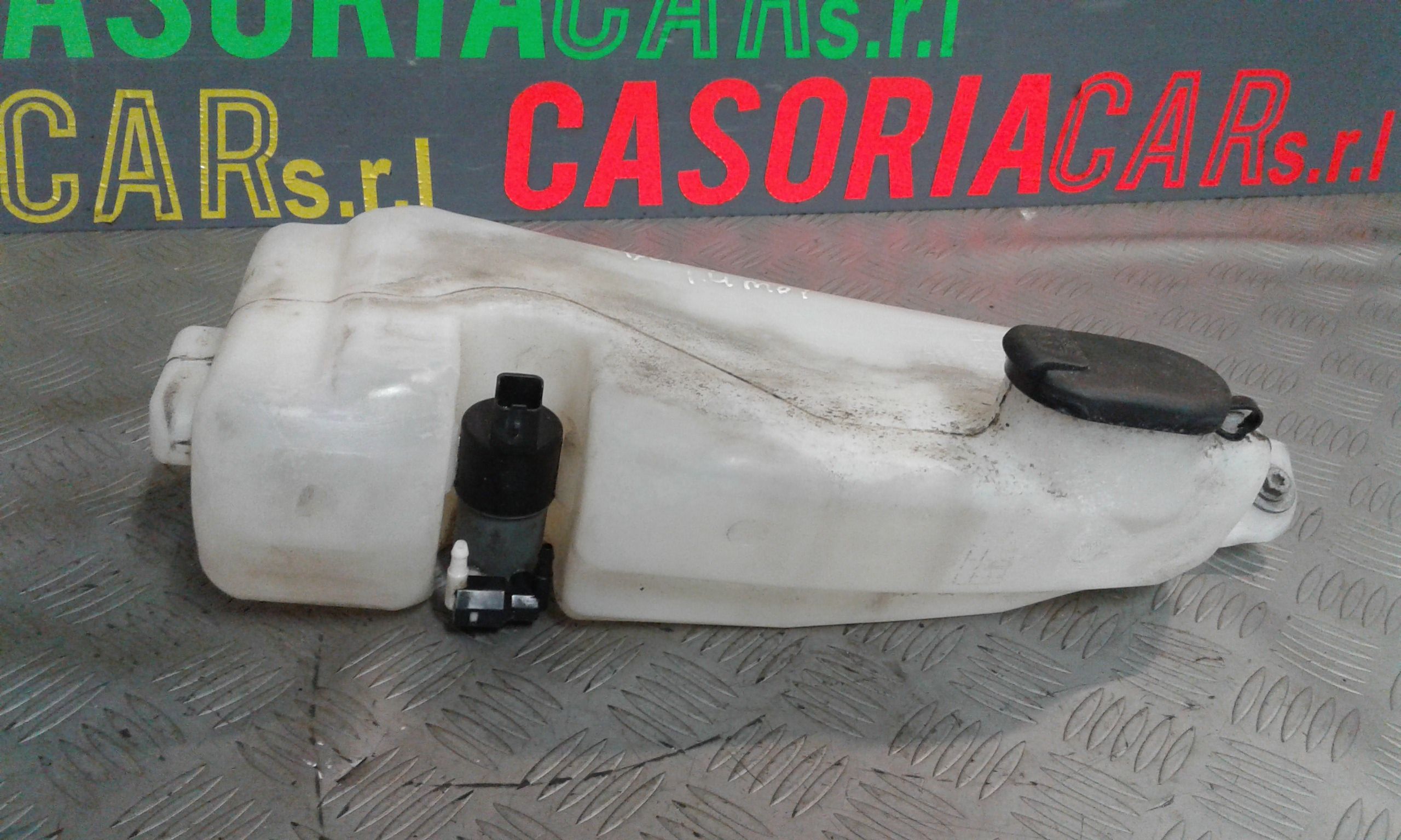 Vaschetta Tergi ant DACIA Sandero 1 Serie