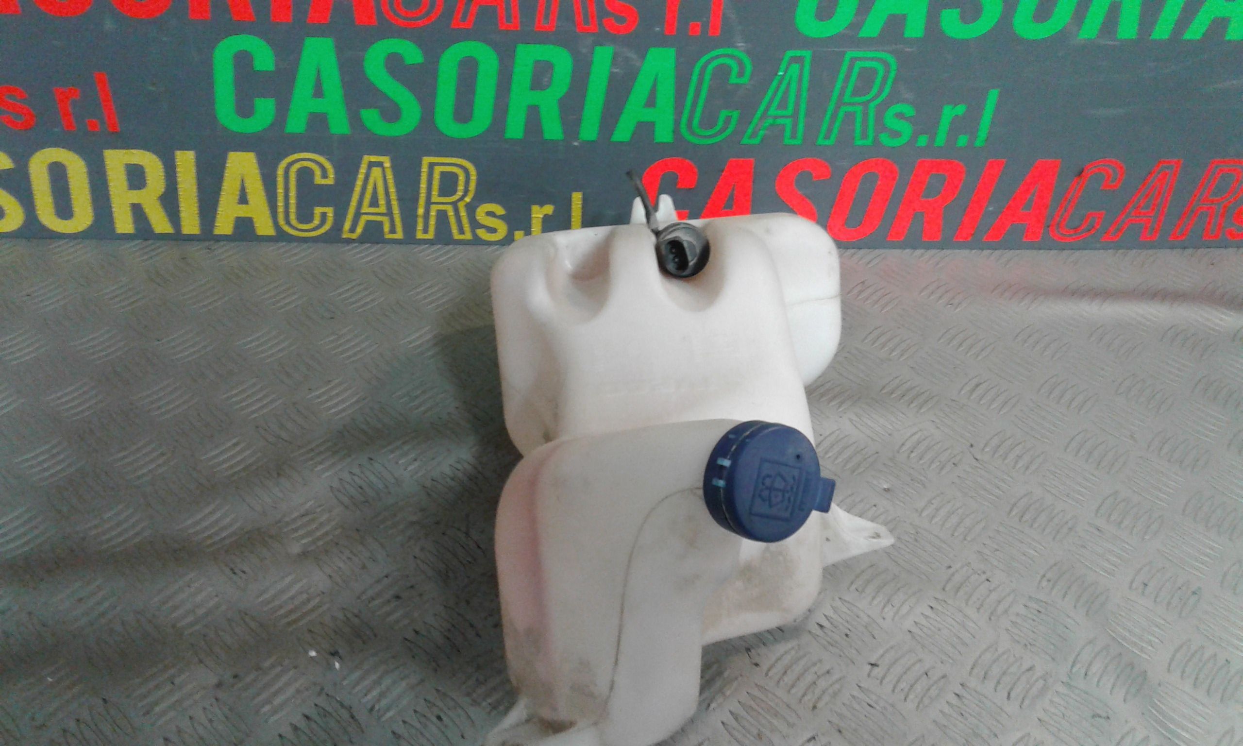 Vaschetta Tergi ant IVECO Daily 4 Serie