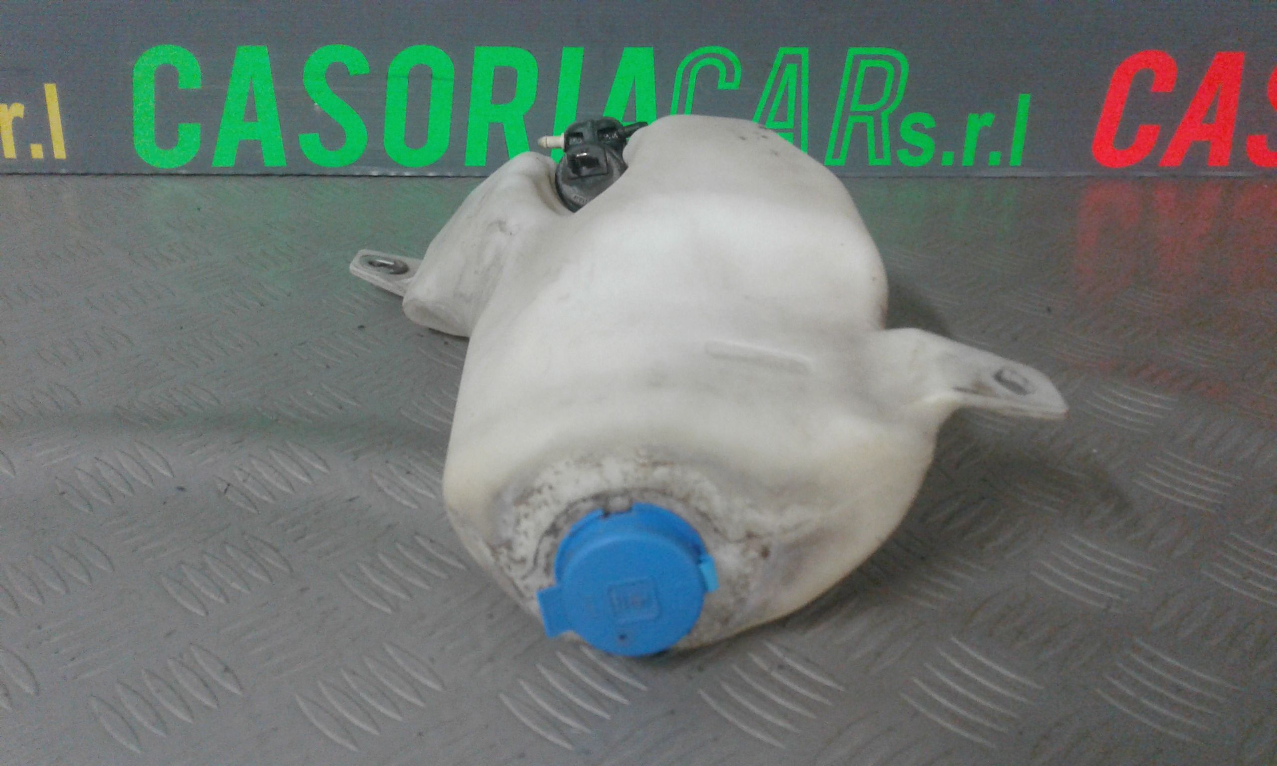 Vaschetta Tergi ant FIAT Stilo Berlina 3P