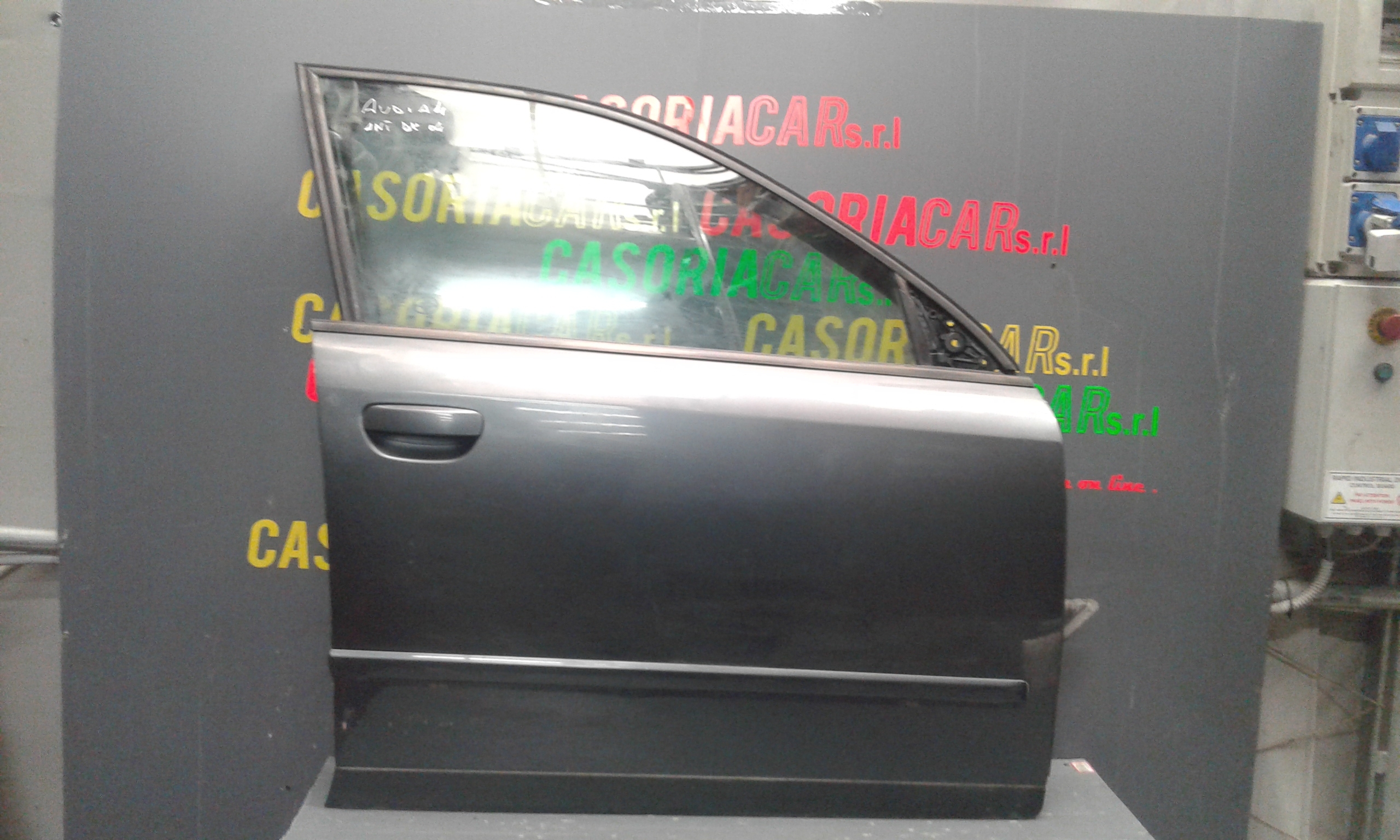 Portiera anteriore Destra AUDI A4 Avant 2 Serie