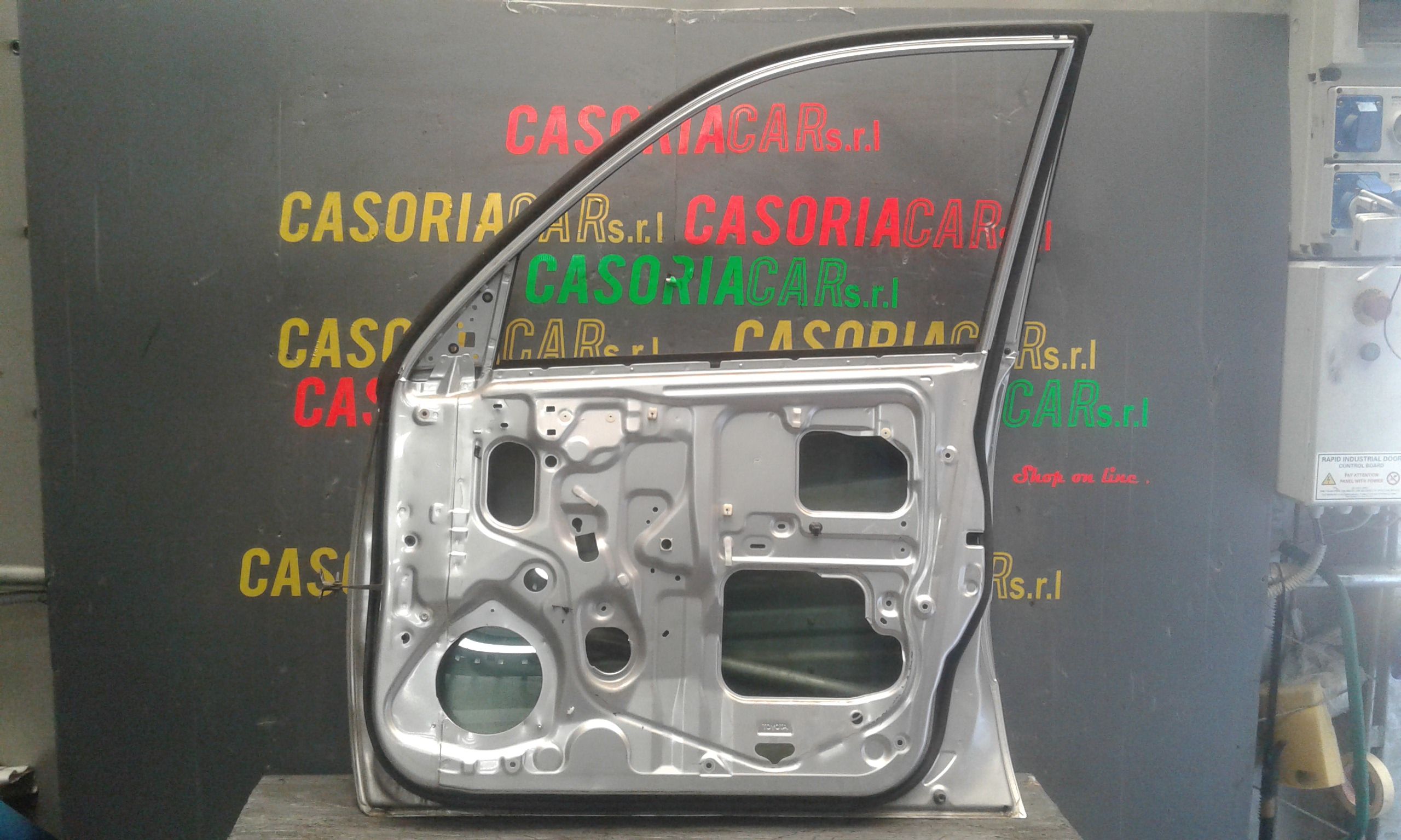 Portiera anteriore Destra TOYOTA Rav4 3 Serie