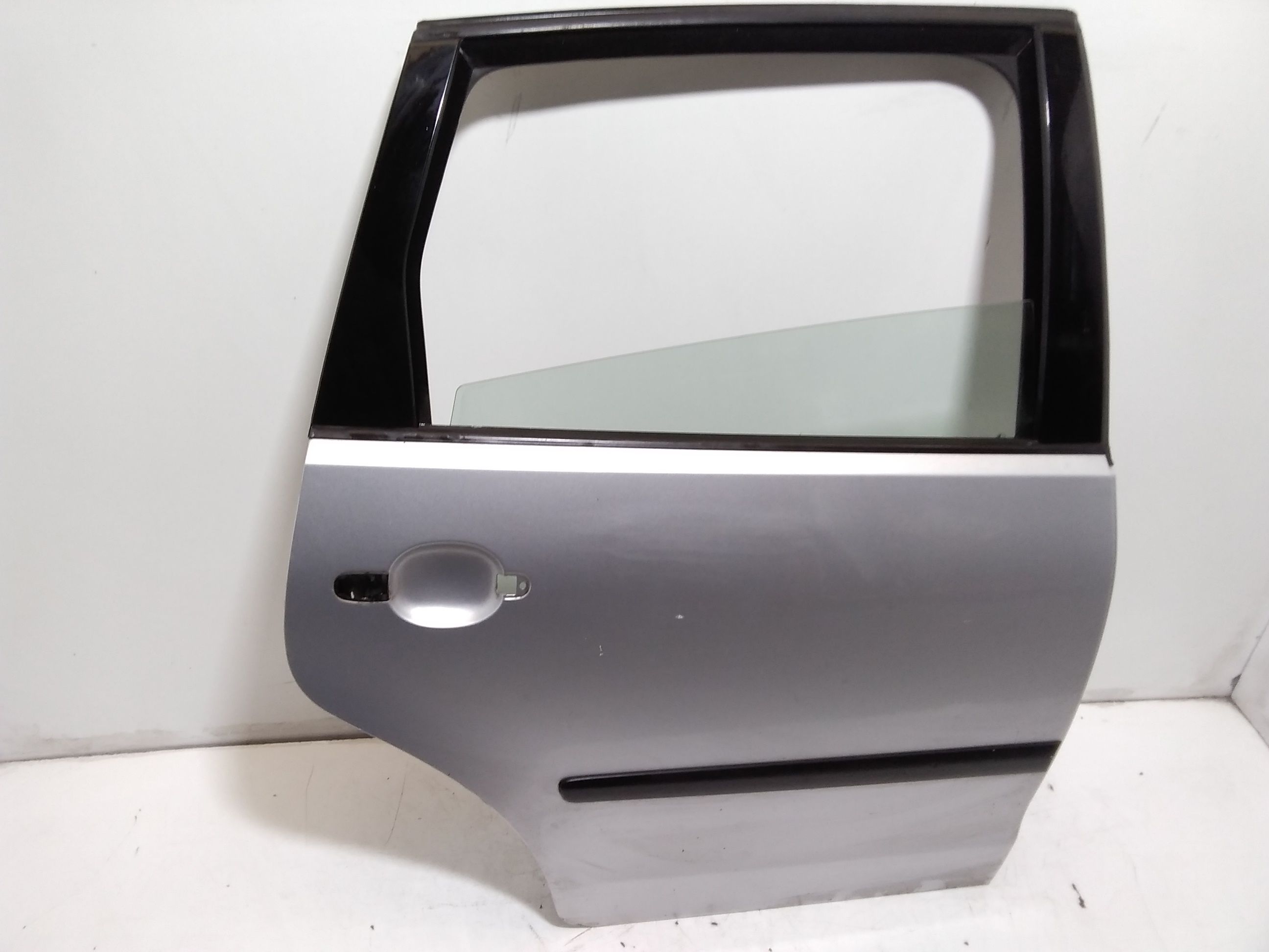 Portiera Posteriore Destra VOLKSWAGEN Polo 4 Serie