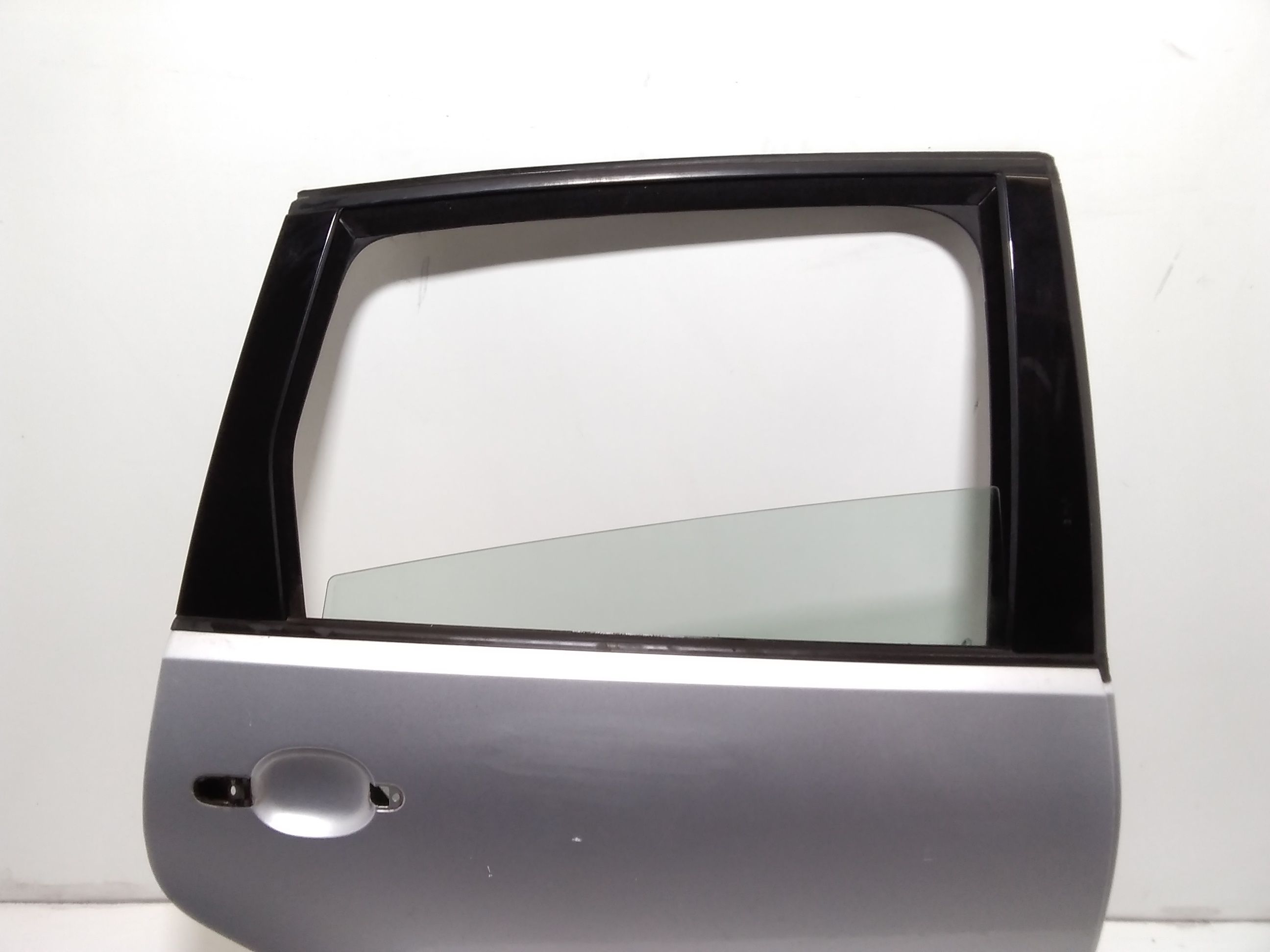 Portiera Posteriore Destra VOLKSWAGEN Polo 4 Serie