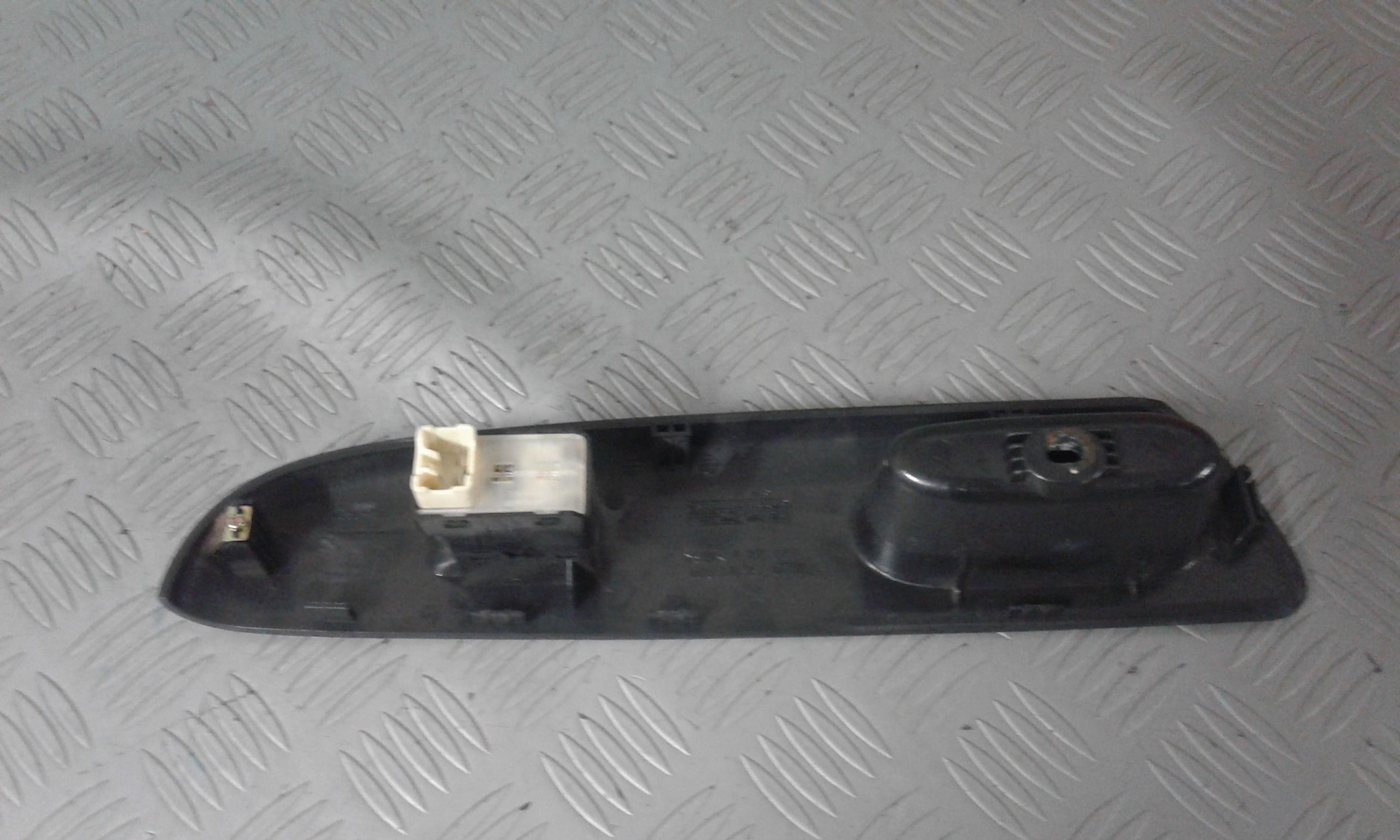 Pulsantiera Anteriore Destra Passeggero CHEVROLET Matiz 2 Serie