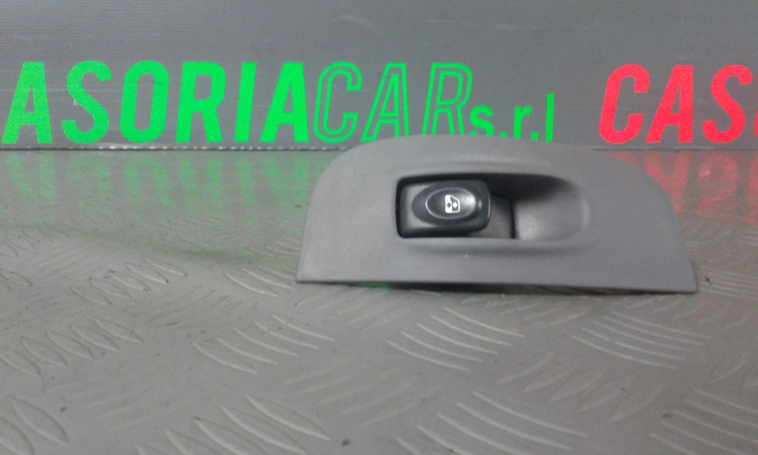 Pulsantiera Anteriore Destra Passeggero RENAULT Megane l Grand Tour