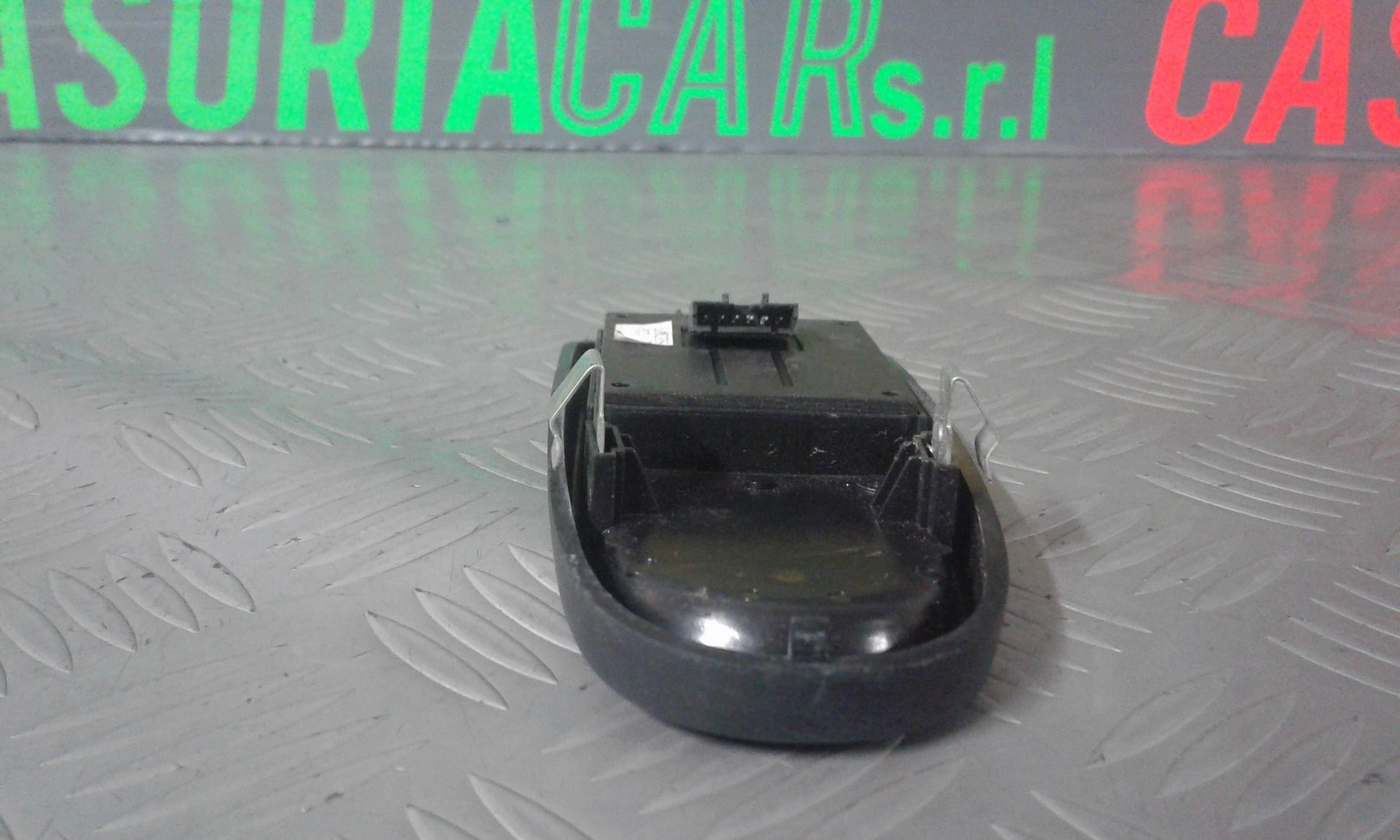 Pulsantiera Anteriore Destra Passeggero IVECO Daily 4 Serie