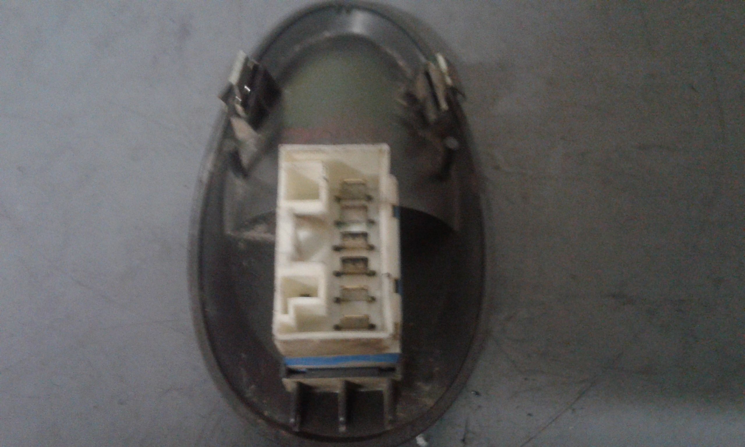 Pulsantiera Anteriore Destra Passeggero IVECO Daily 4 Serie