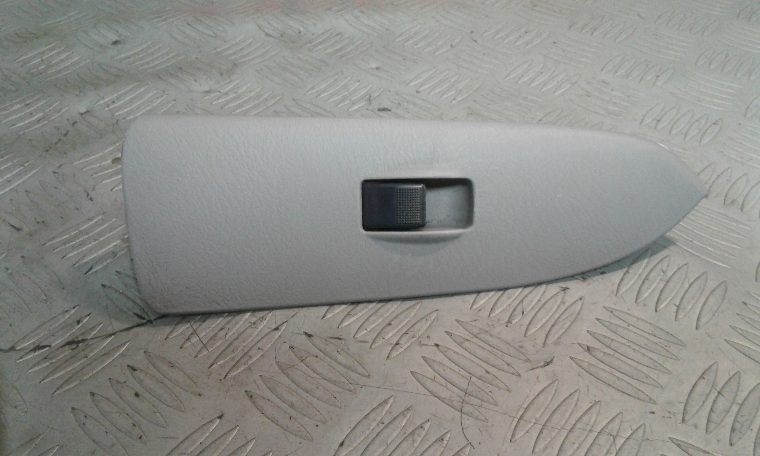 Pulsantiera Anteriore Destra Passeggero MAZDA 323 8 Serie