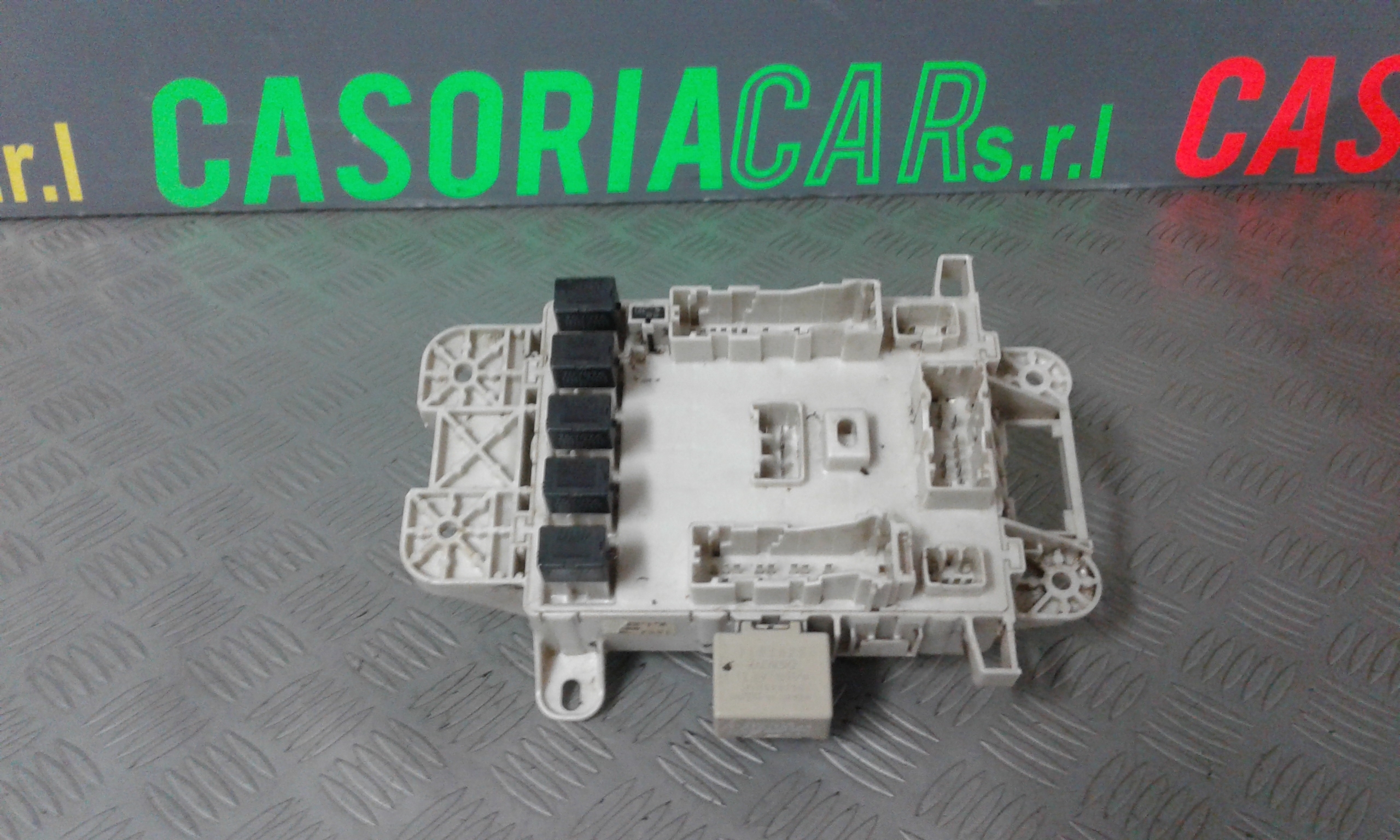 Centralina Porta Fusibili TOYOTA Rav4 2 Serie