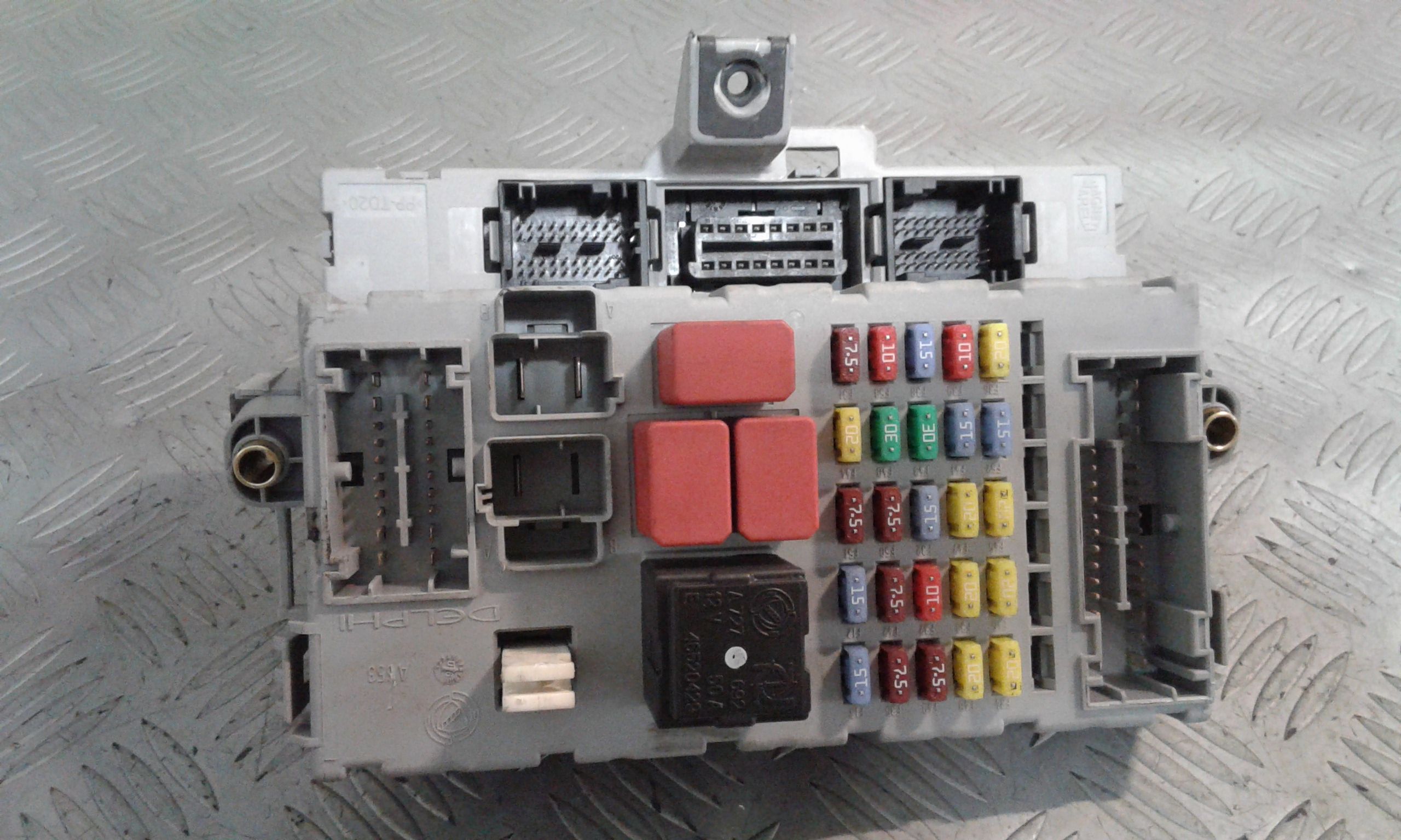 Centralina Porta Fusibili FIAT Croma 2 Serie