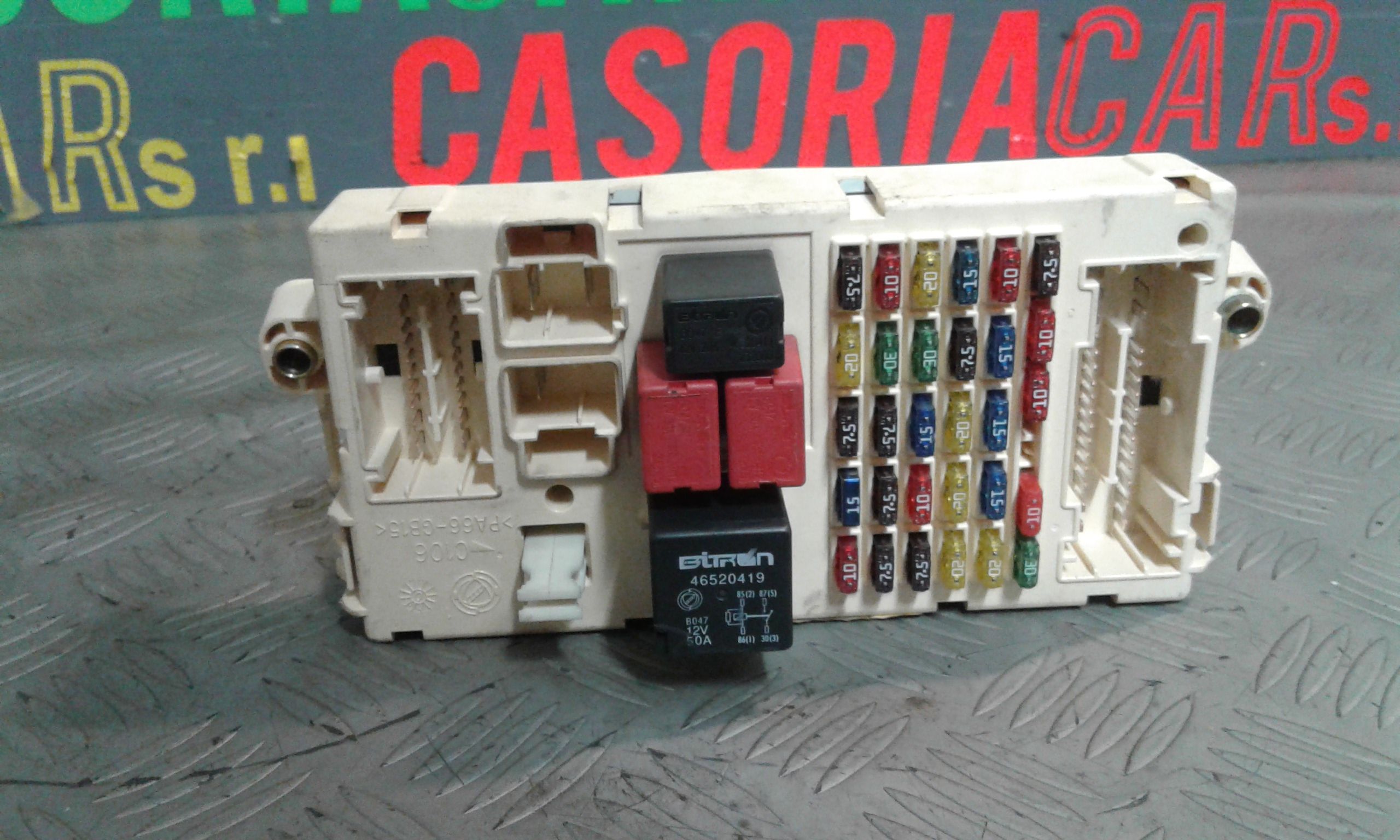 Centralina Porta Fusibili ALFA ROMEO 147 1  Serie