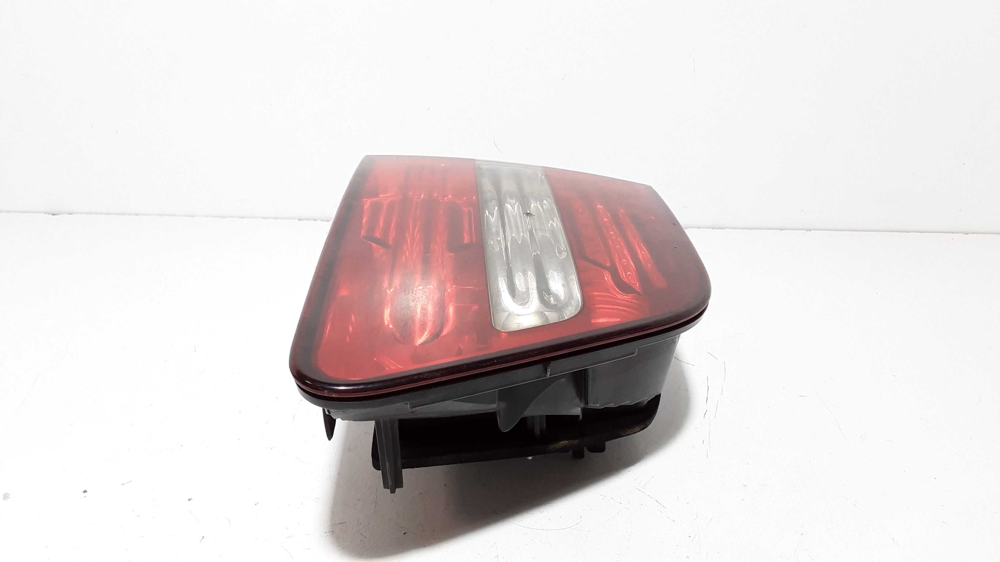 Stop Posteriore Sinistro Integrato nel Portello FIAT Stilo S. Wagon