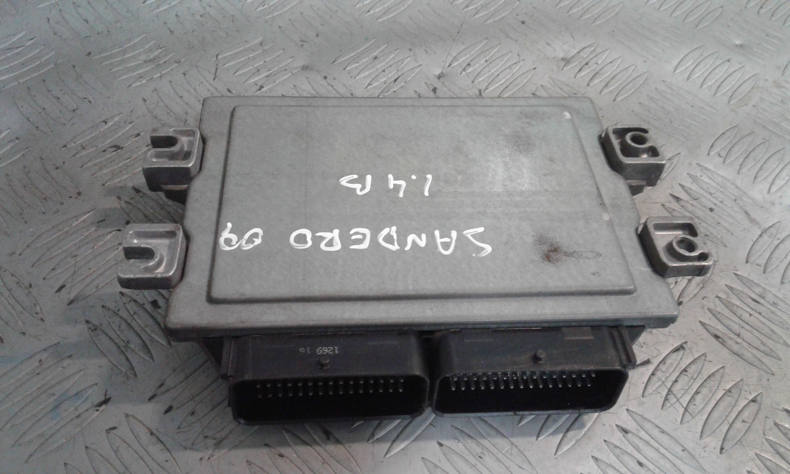 Centralina motore DACIA Sandero 1 Serie