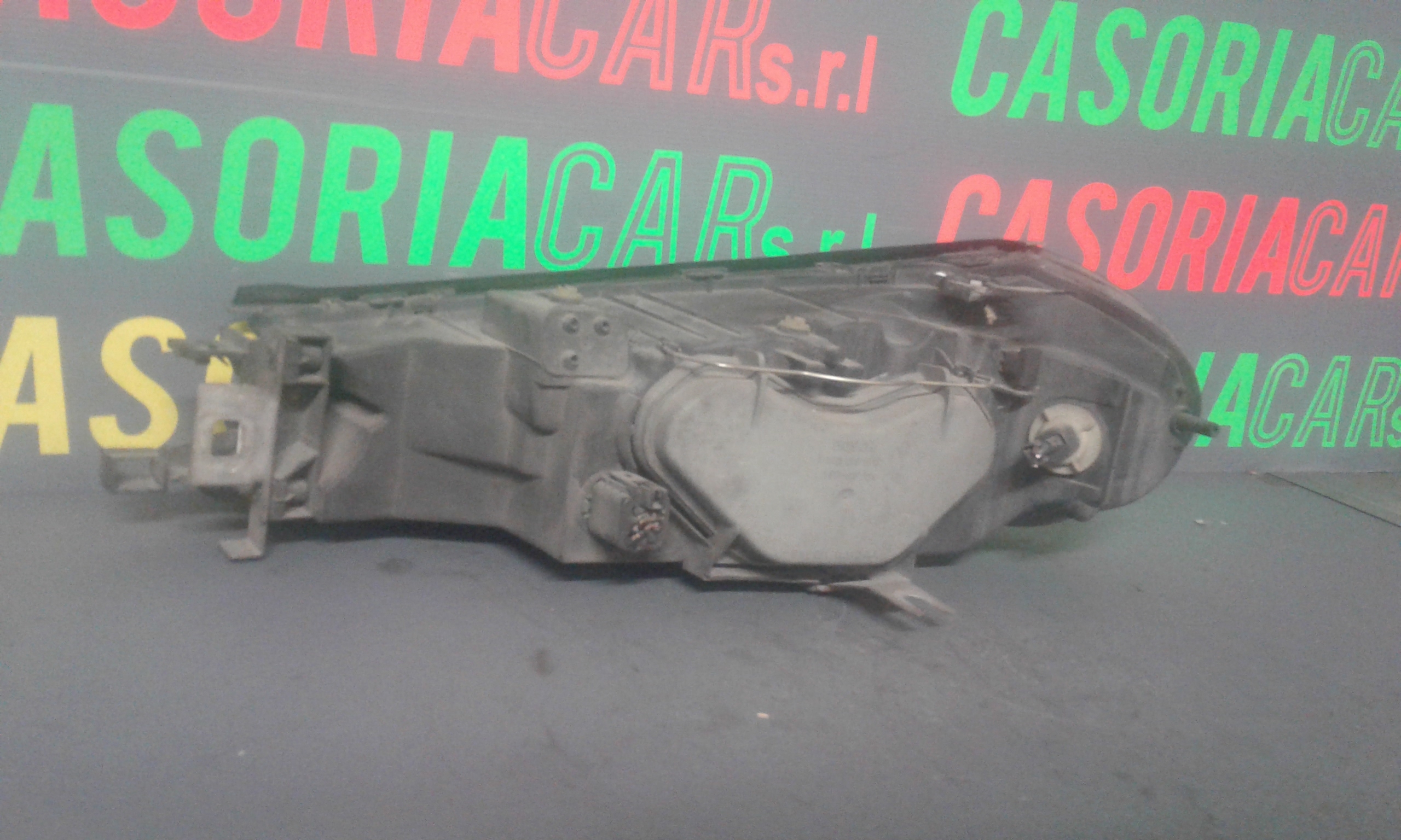 Faro anteriore Destro Passeggero FORD Mondeo S. Wagon 2 Serie