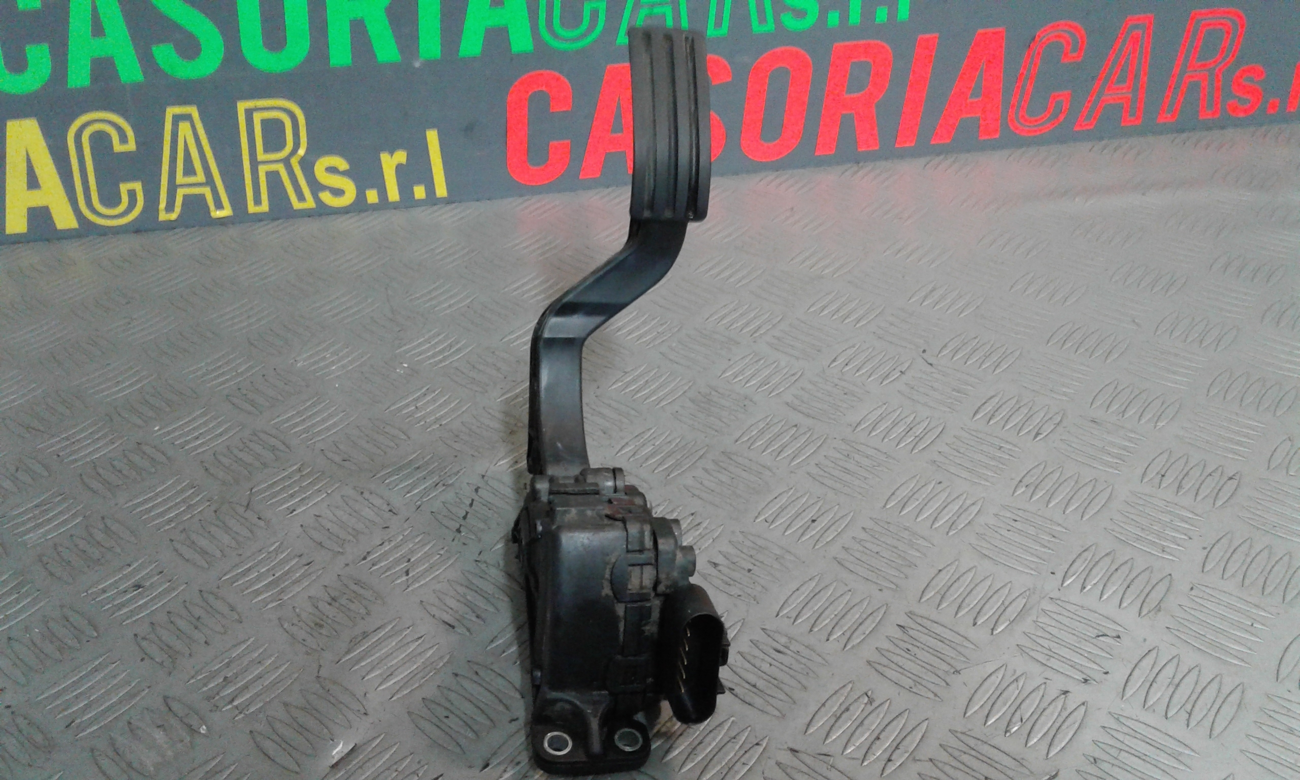 Pedale acceleratore FORD Fiesta 4 Serie