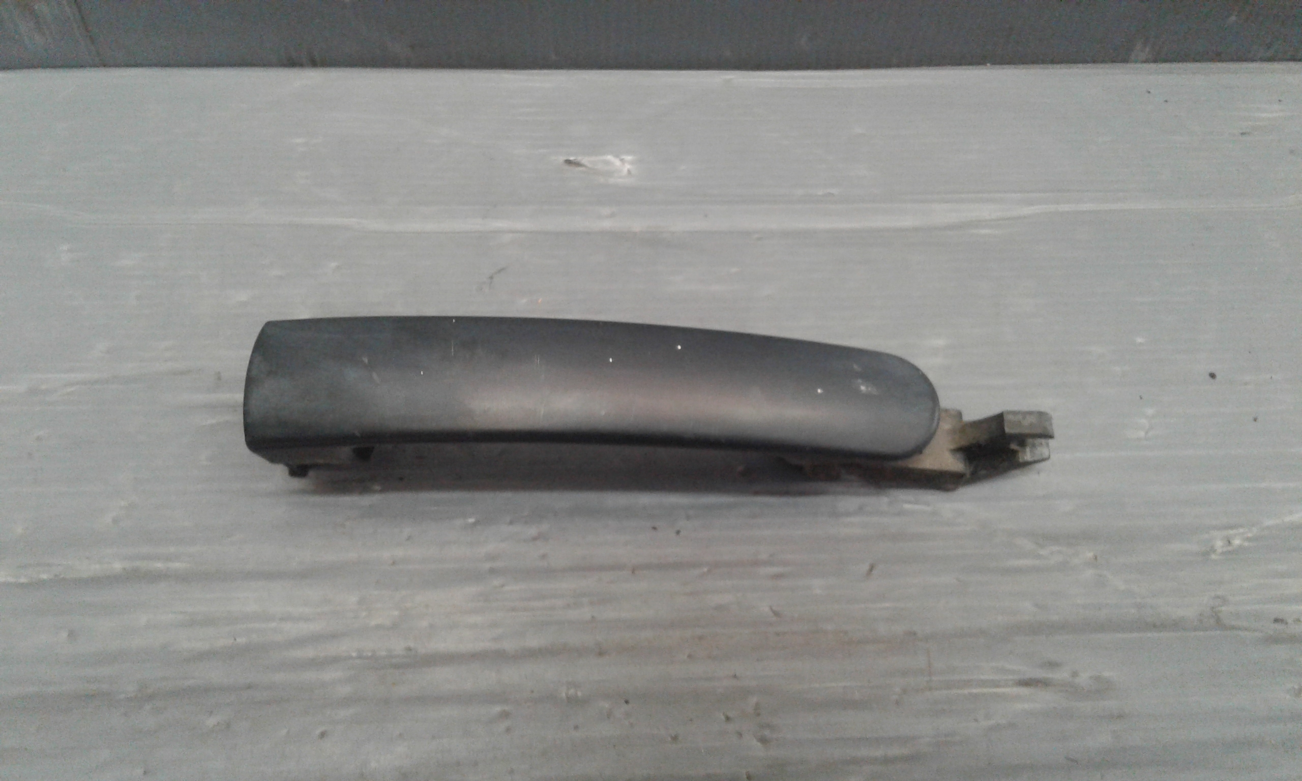 Maniglia esterna Posteriore Destra VOLKSWAGEN Golf 4 Berlina