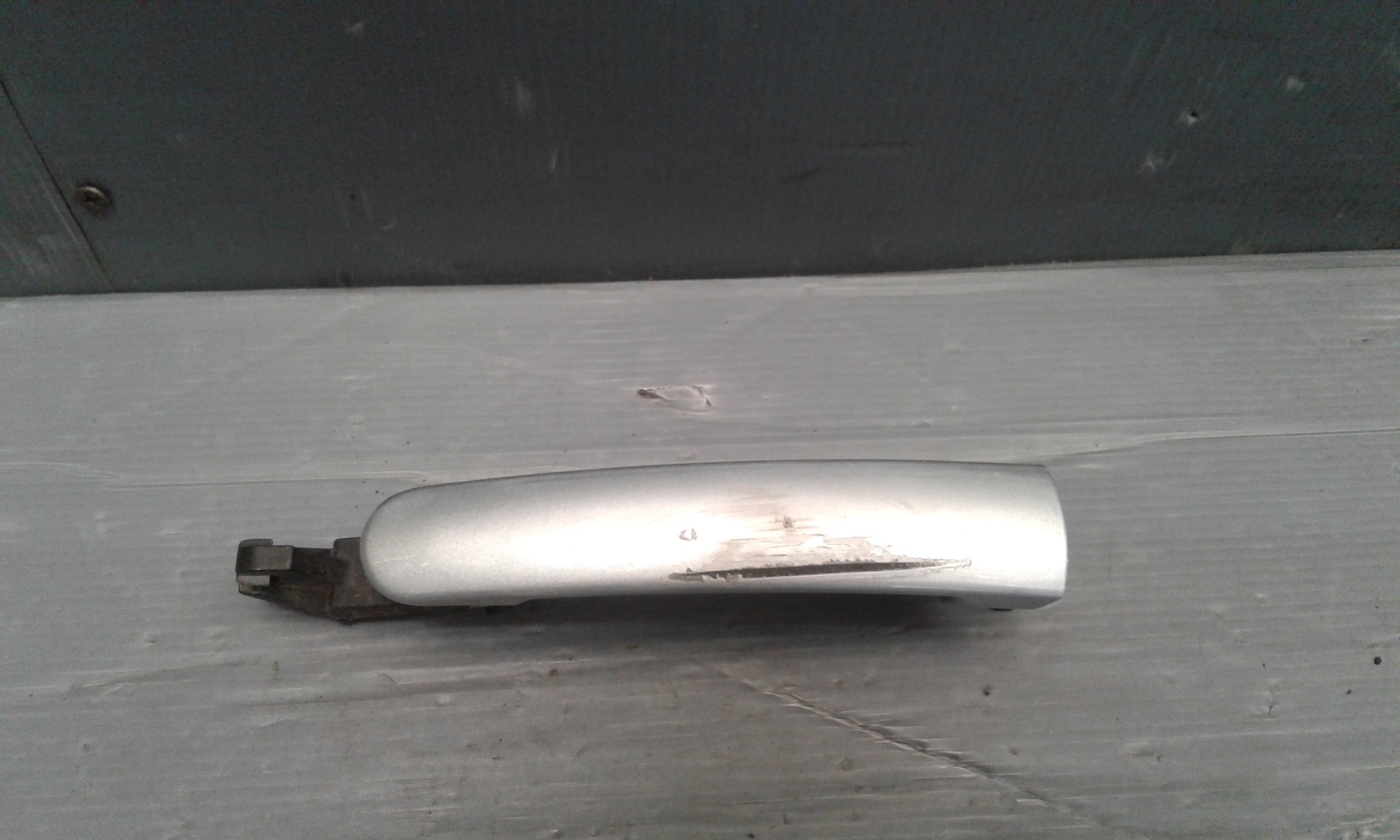 Maniglia esterna Posteriore Destra VOLKSWAGEN Polo 4 Serie