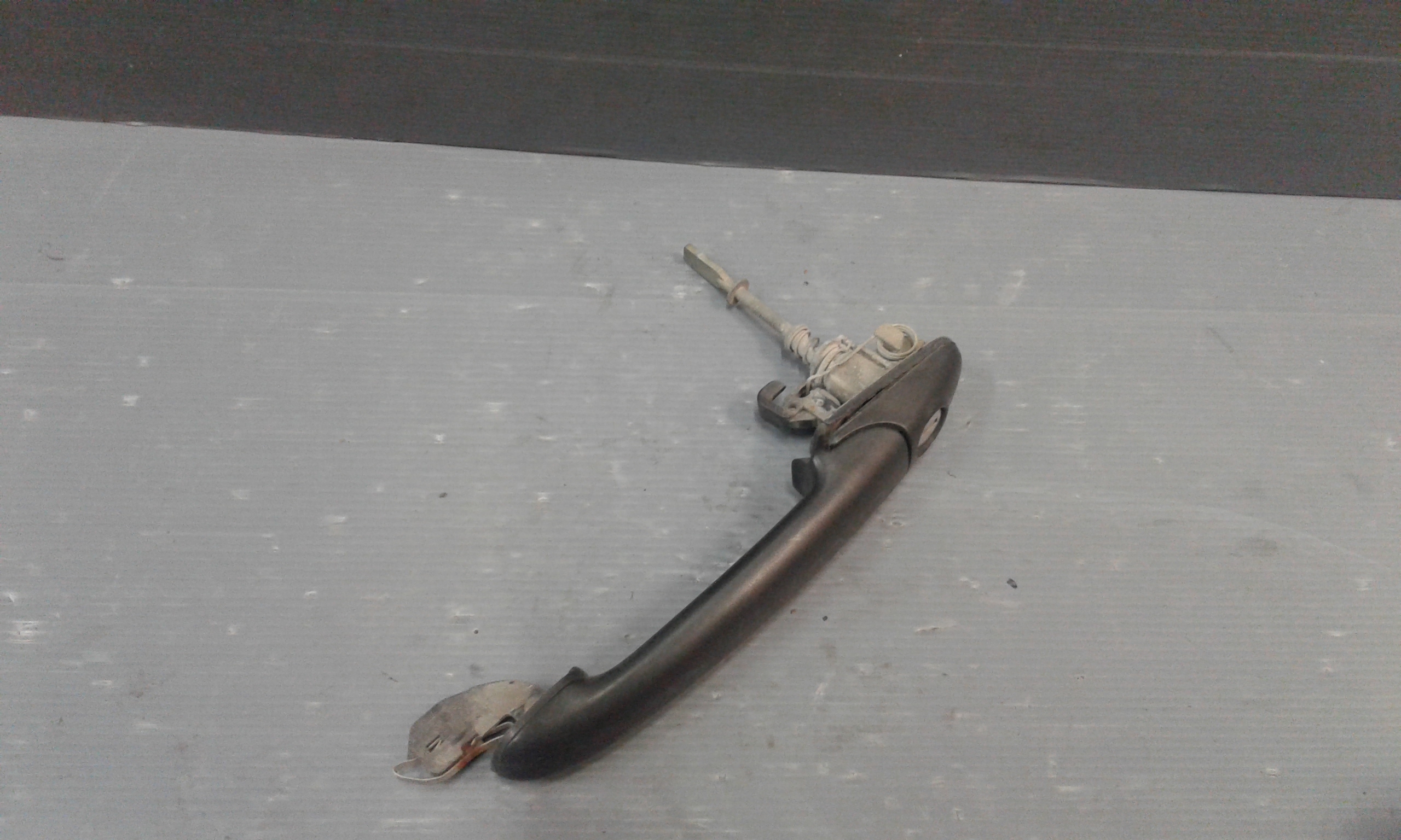 Maniglia esterna Anteriore Sinistra VOLKSWAGEN Caddy 2 Serie