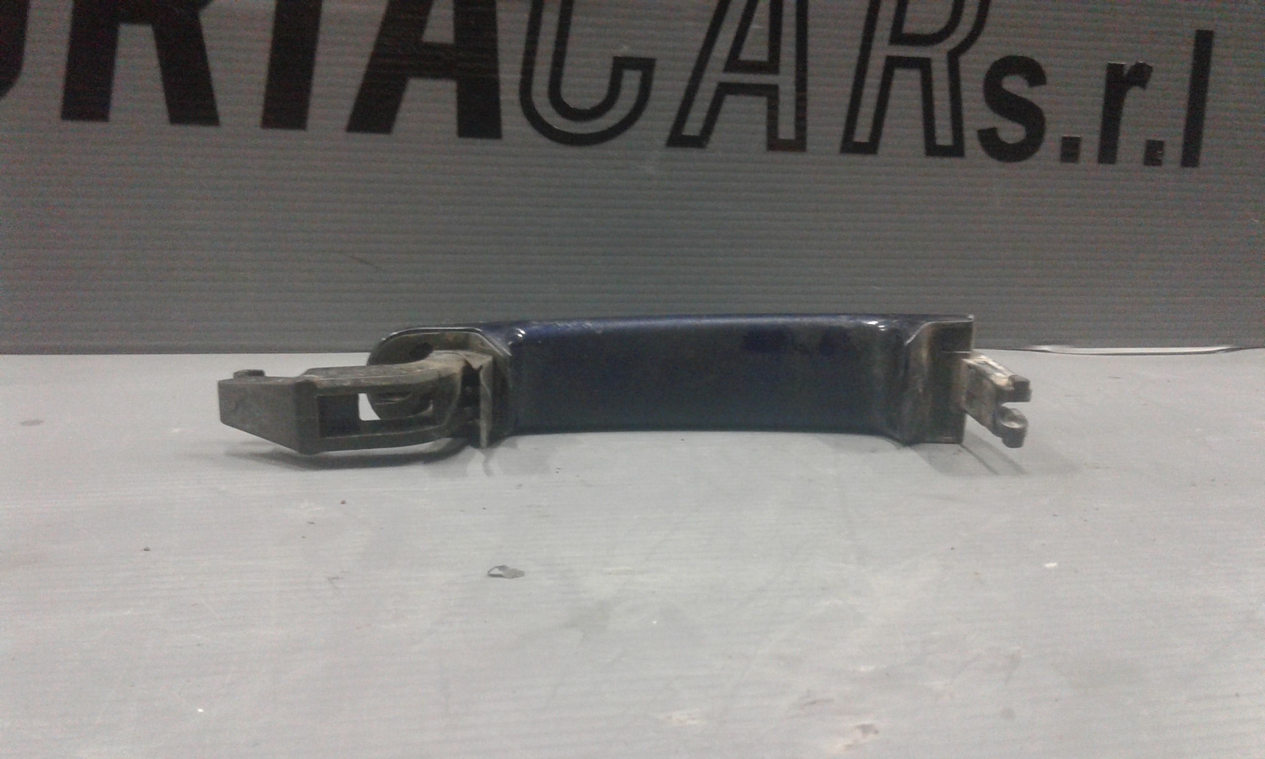 Maniglia esterna Anteriore Sinistra VOLKSWAGEN Polo 4 Serie