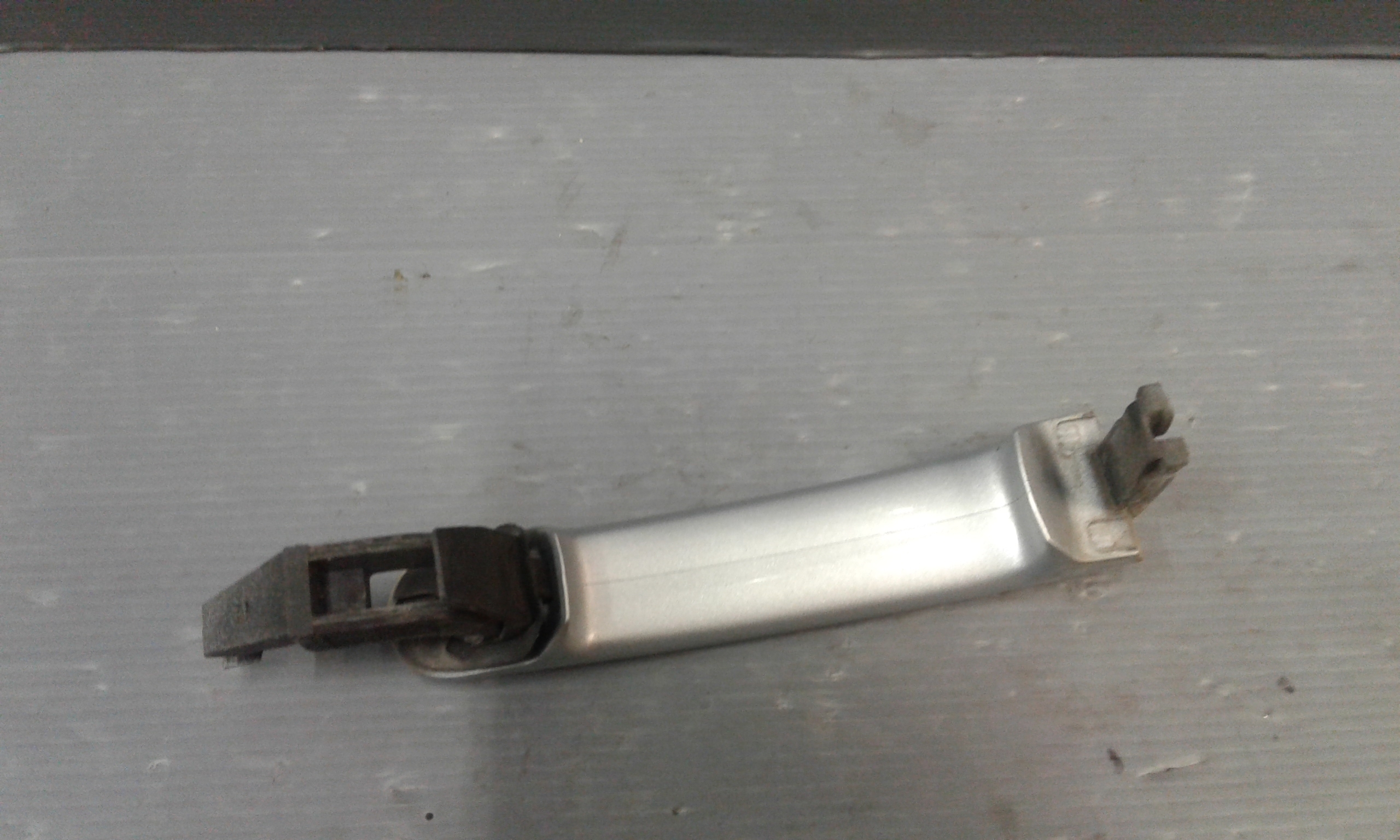 Maniglia esterna Anteriore Destra VOLKSWAGEN Passat Variant 3 Serie