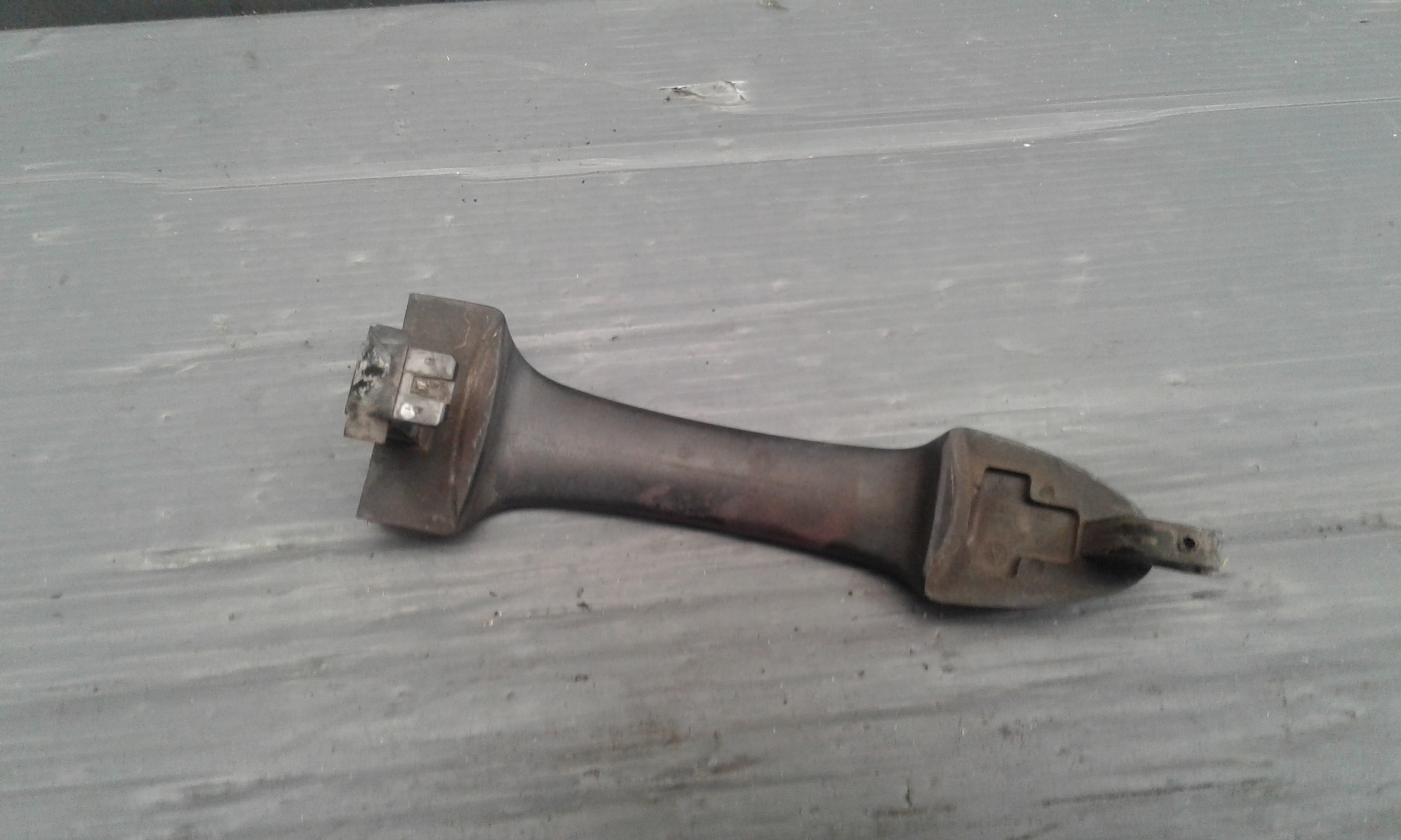 Maniglia esterna Anteriore Destra FORD Focus Berlina 1 Serie