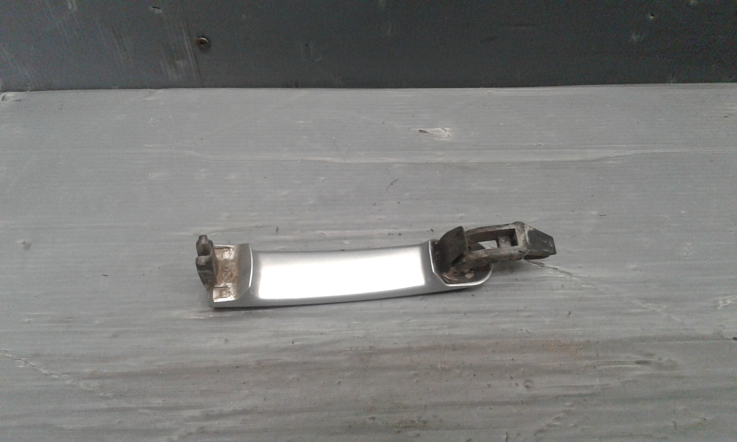 Maniglia esterna Anteriore Destra VOLKSWAGEN Bora Berlina