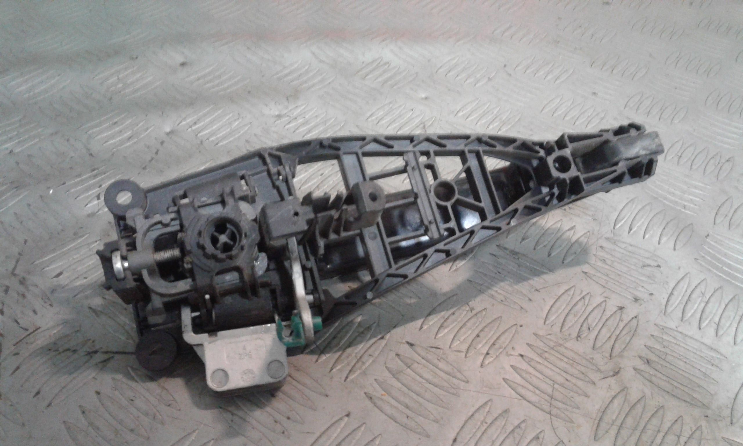 Maniglia esterna Anteriore Destra OPEL Corsa D 3P 1 Serie