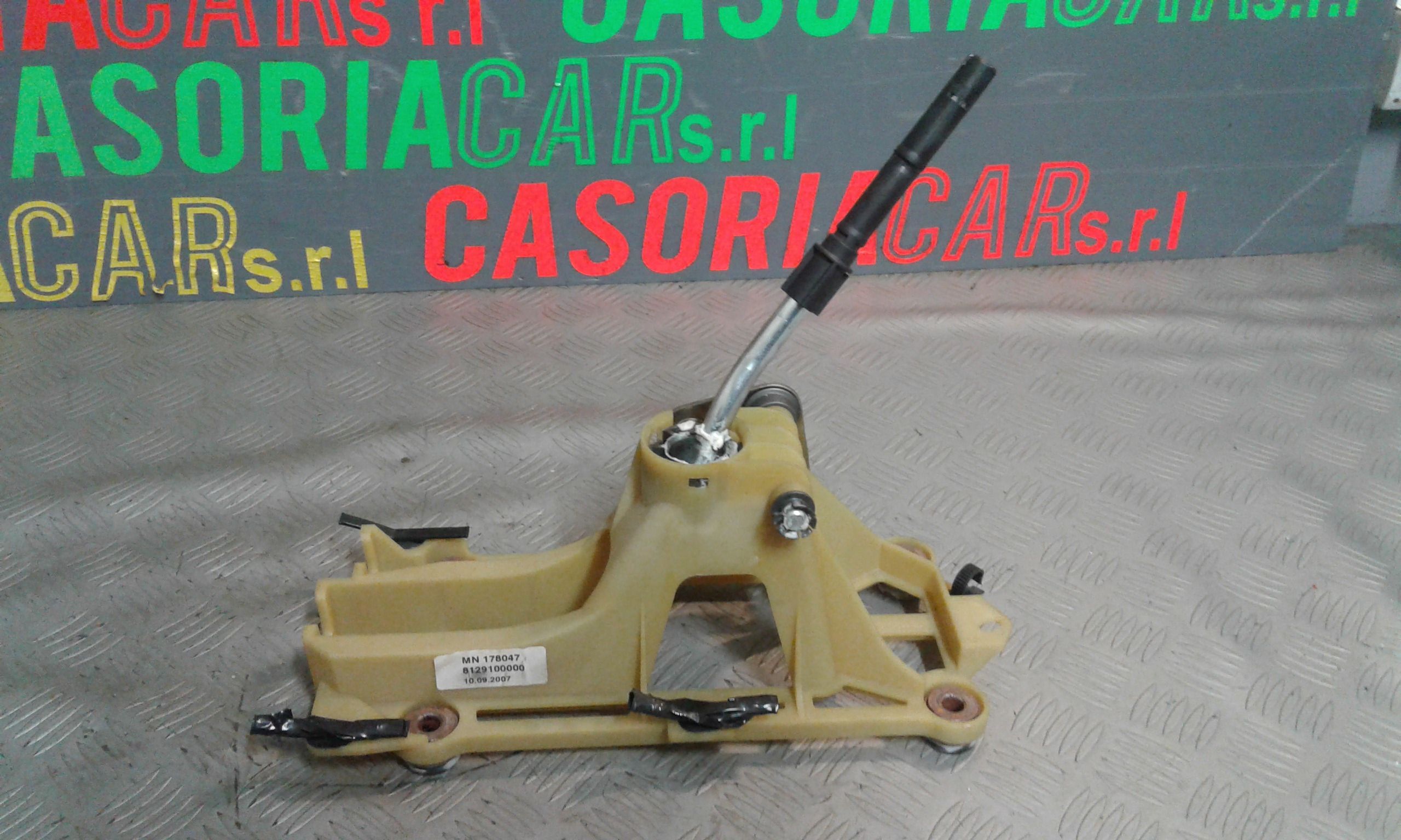 Leva Cambio MITSUBISHI Colt Serie 3P