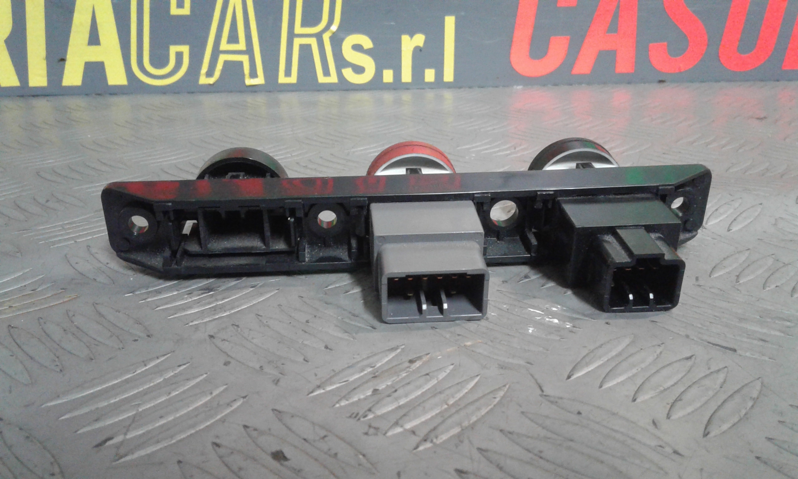 Pulsante luci di emergenza CHEVROLET Kalos 1 Serie