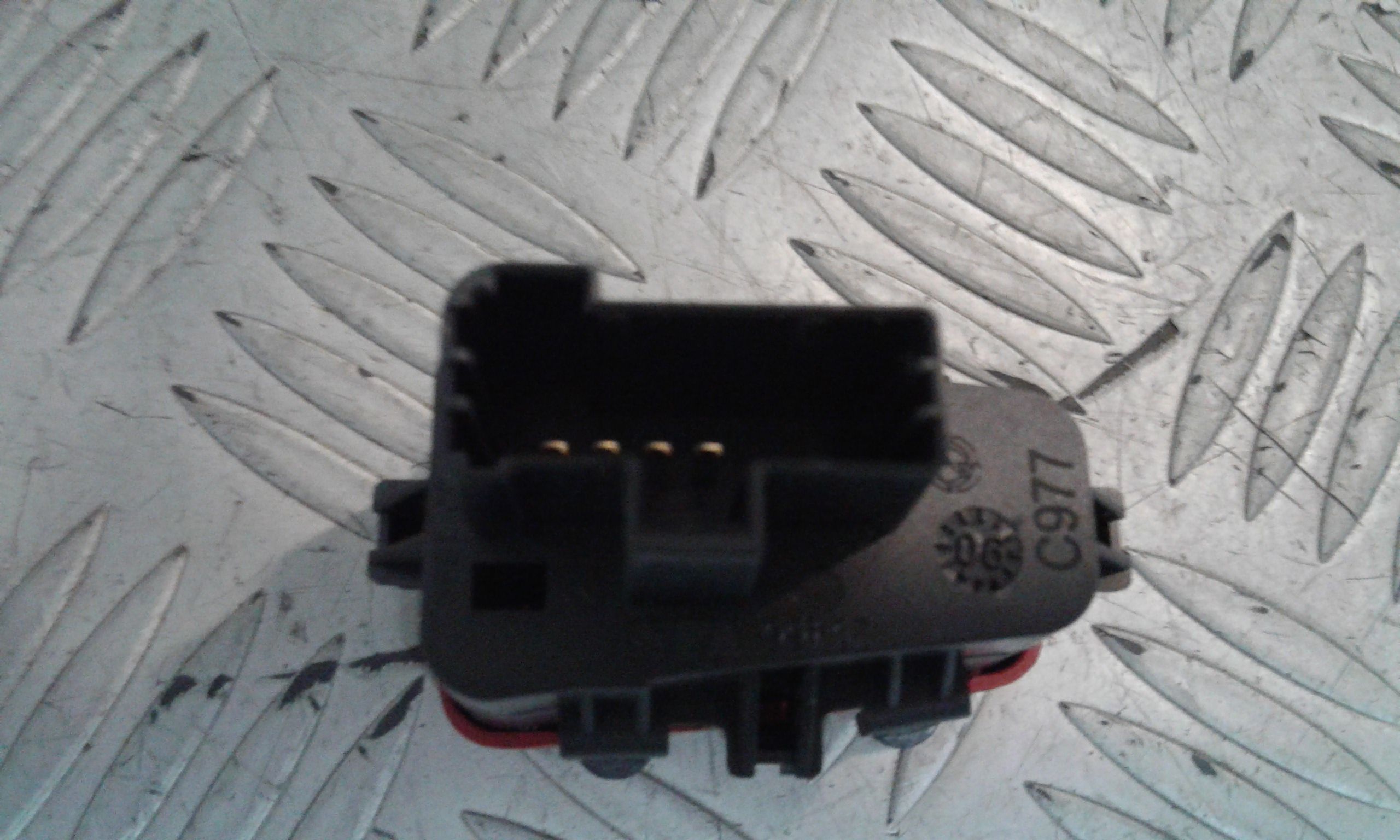 Pulsante luci di emergenza FIAT Croma 2 Serie