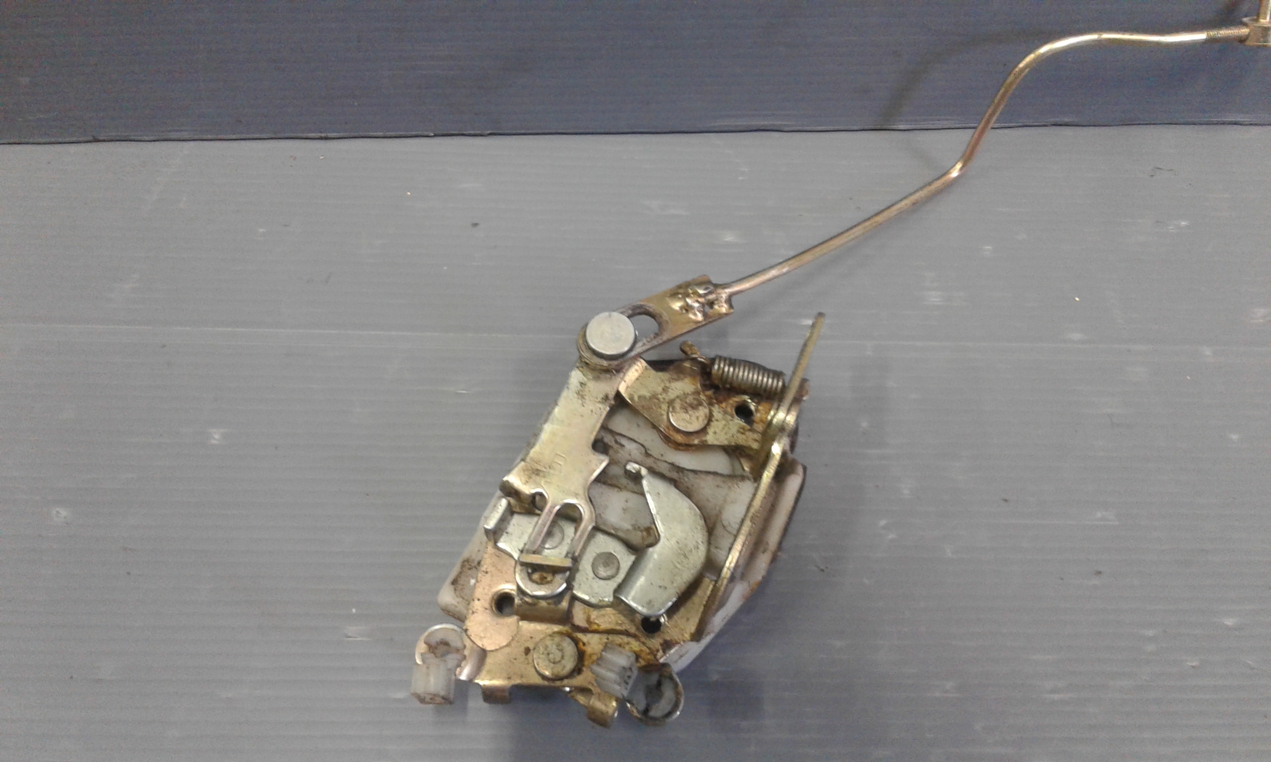 Serratura Anteriore Destra TATA Indica 1  Serie