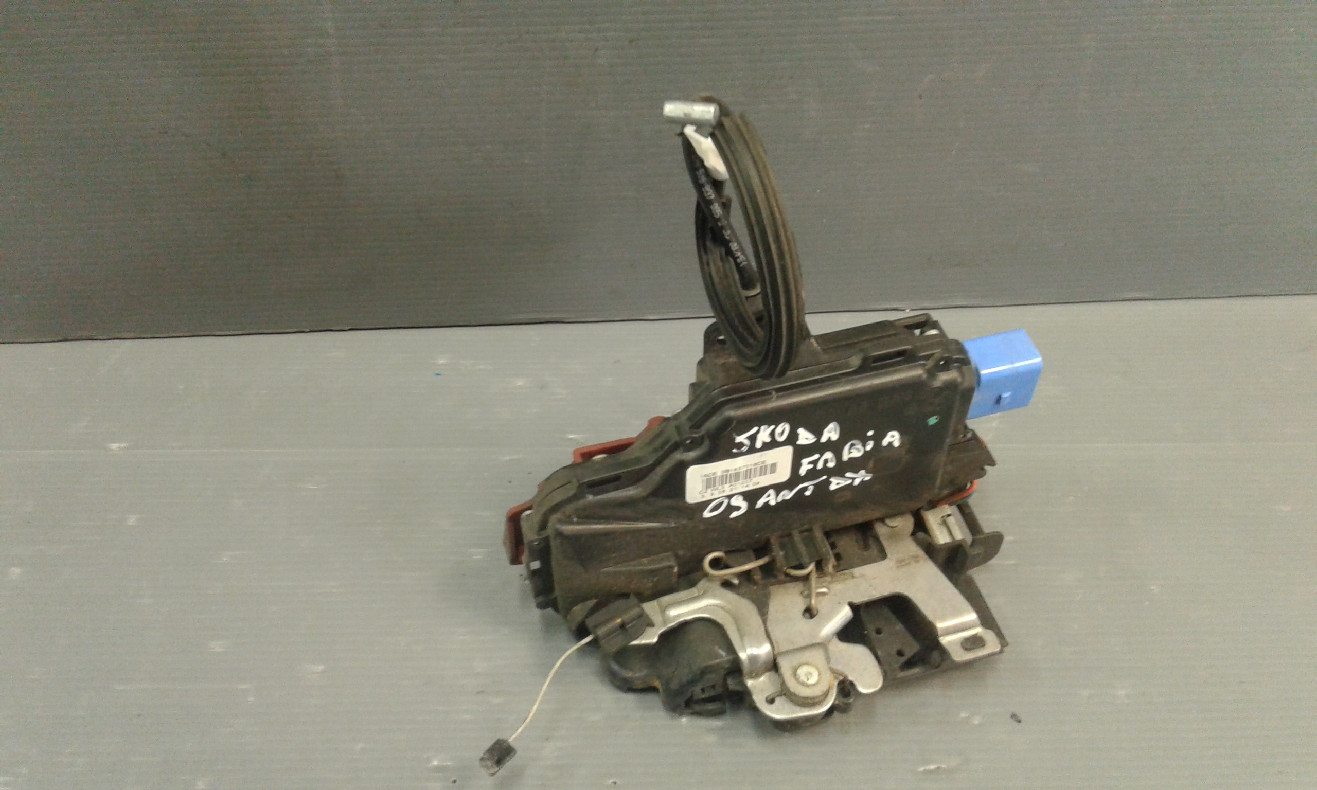 Serratura Anteriore Destra SKODA Fabia Berlina 2 Serie