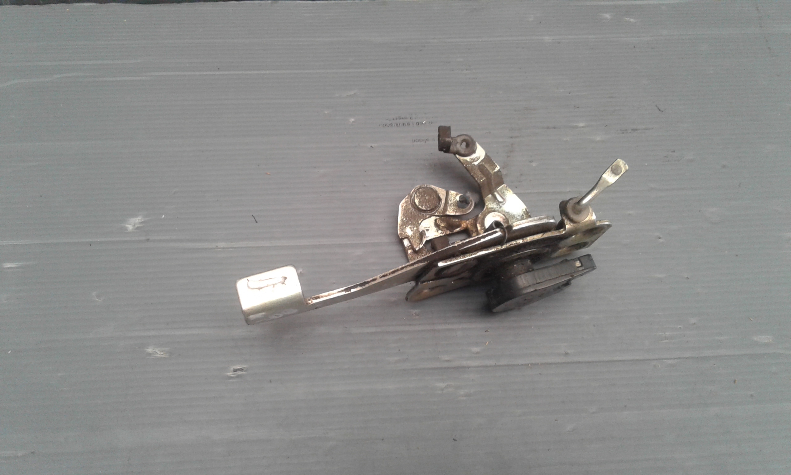 Serratura Anteriore Destra FIAT Cinquecento 1 Serie