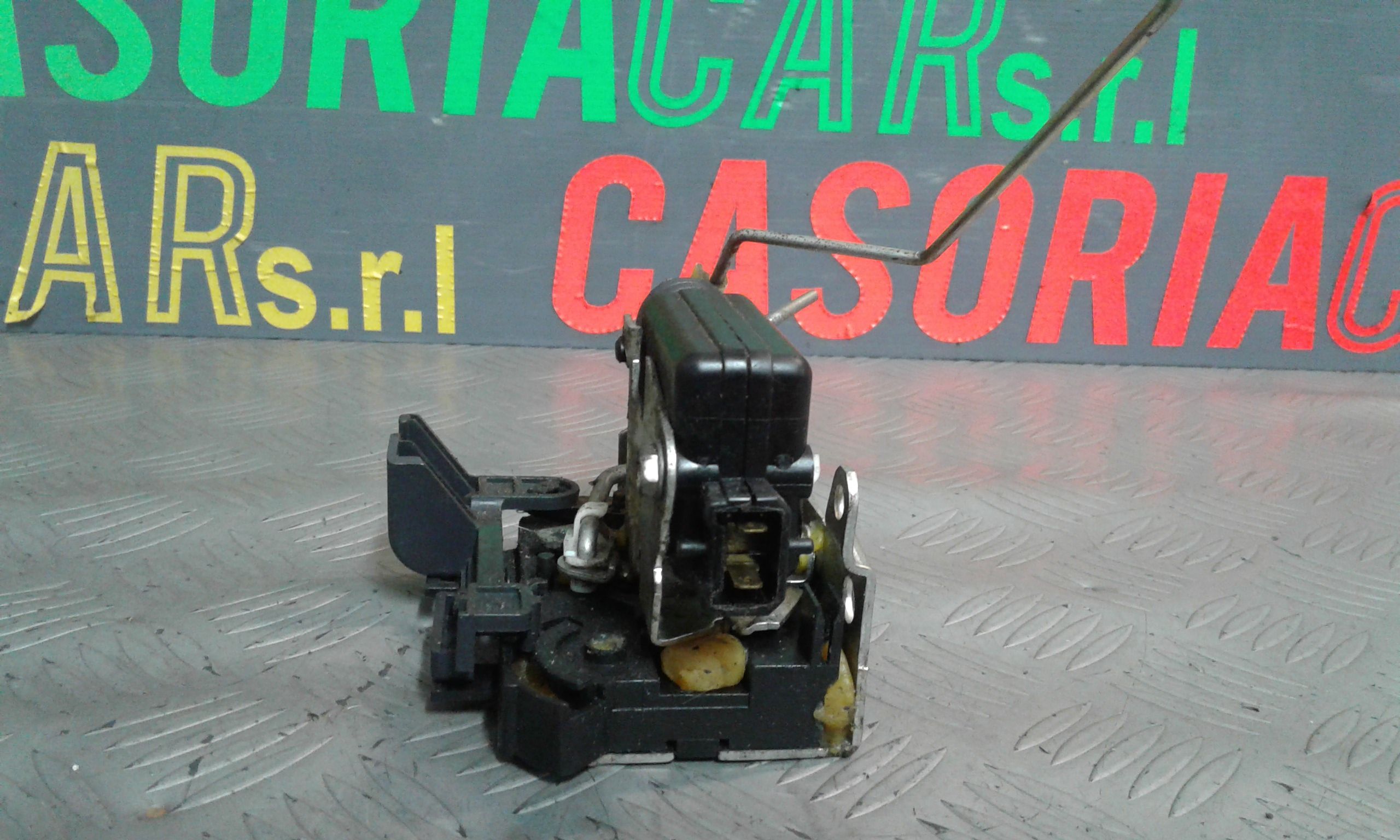 Serratura Anteriore Destra DACIA Sandero 1 Serie