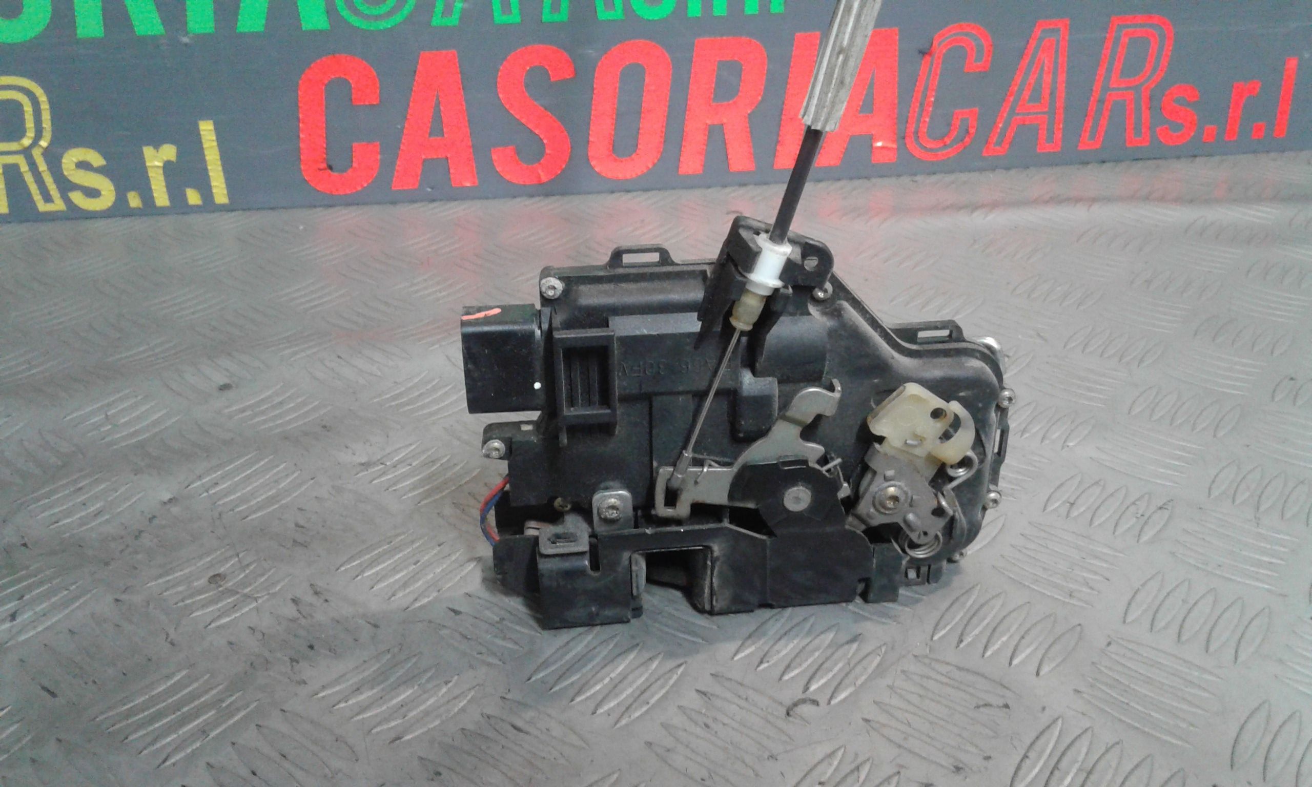 Serratura Anteriore Destra AUDI A6 Allroad 1 Serie