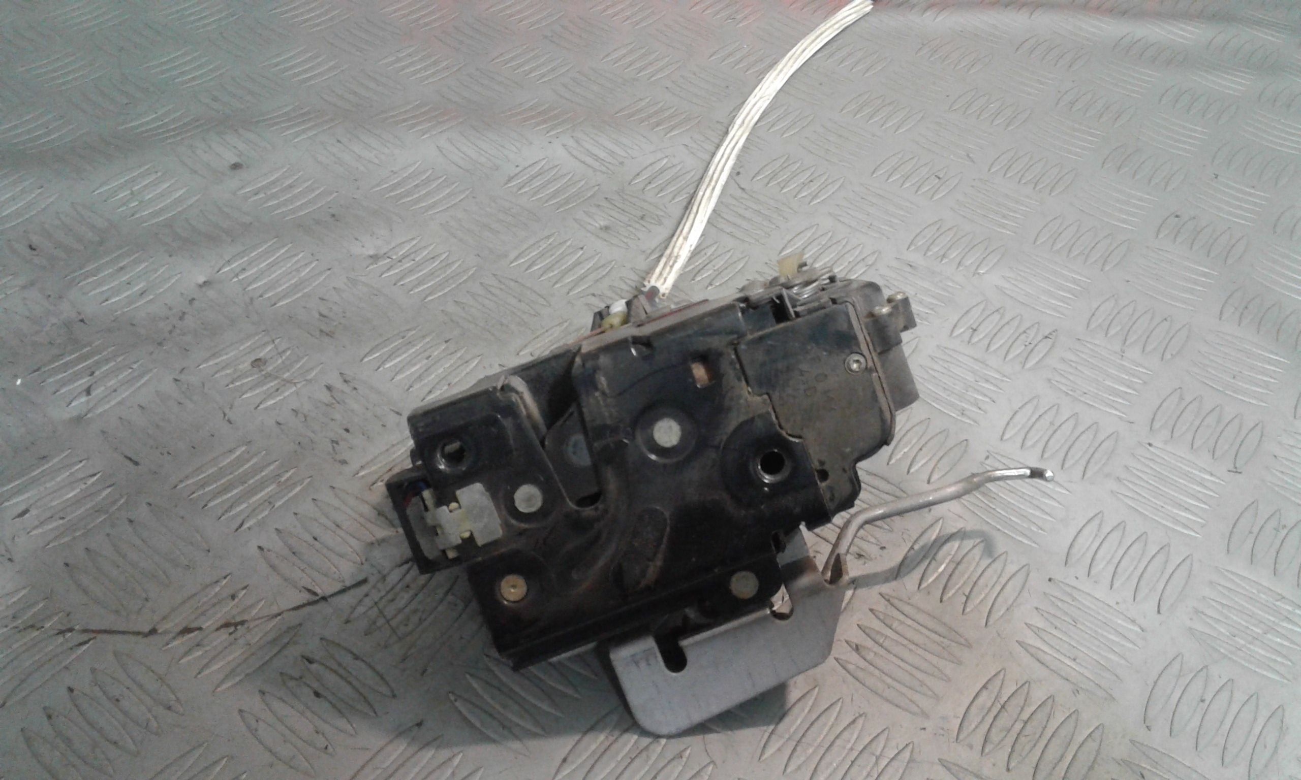 Serratura Anteriore Destra AUDI A6 Allroad 1 Serie