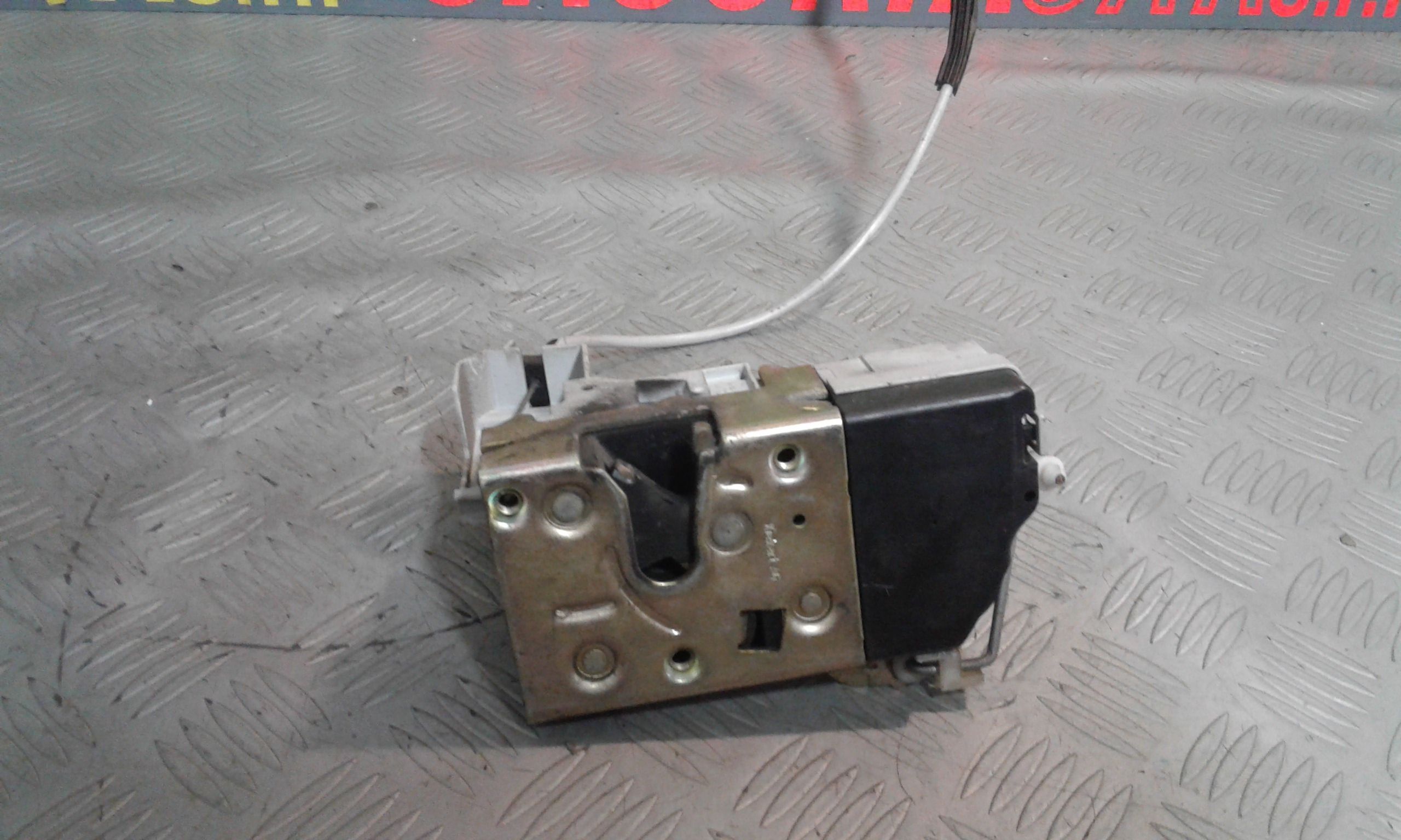 Serratura Anteriore Destra PEUGEOT 307 Berlina