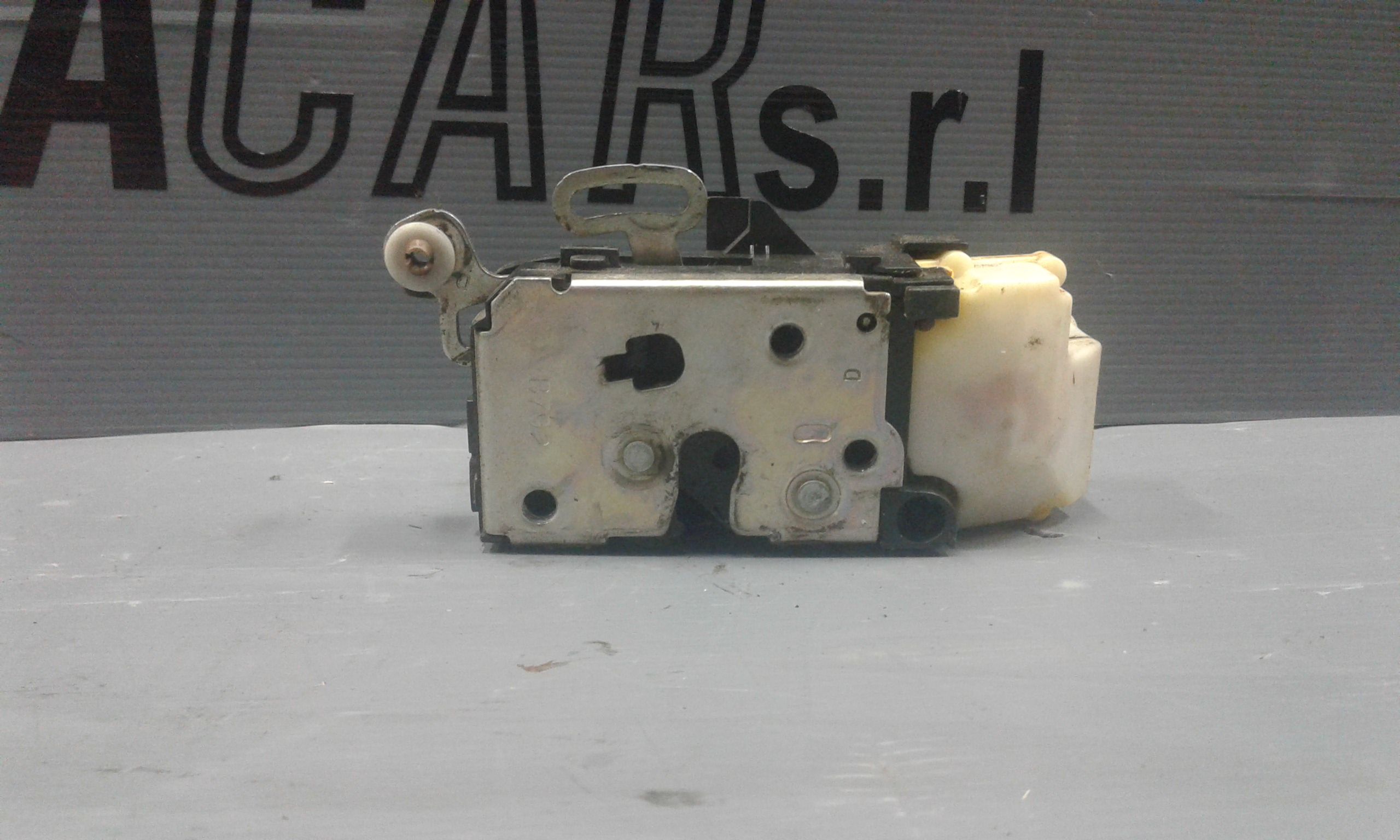 Serratura Anteriore Destra ALFA ROMEO 147 1  Serie