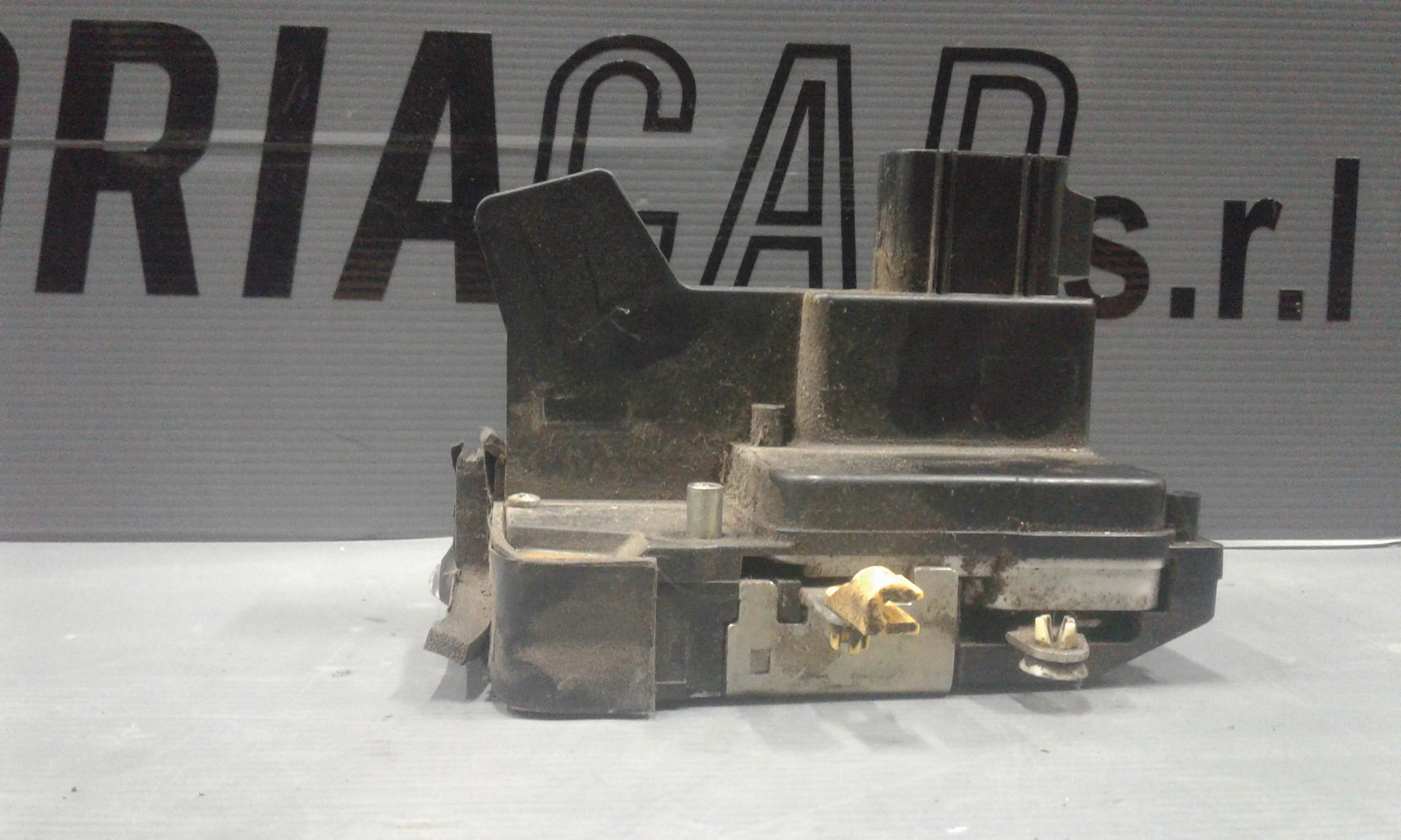 Serratura Anteriore Destra FORD Fiesta 4 Serie