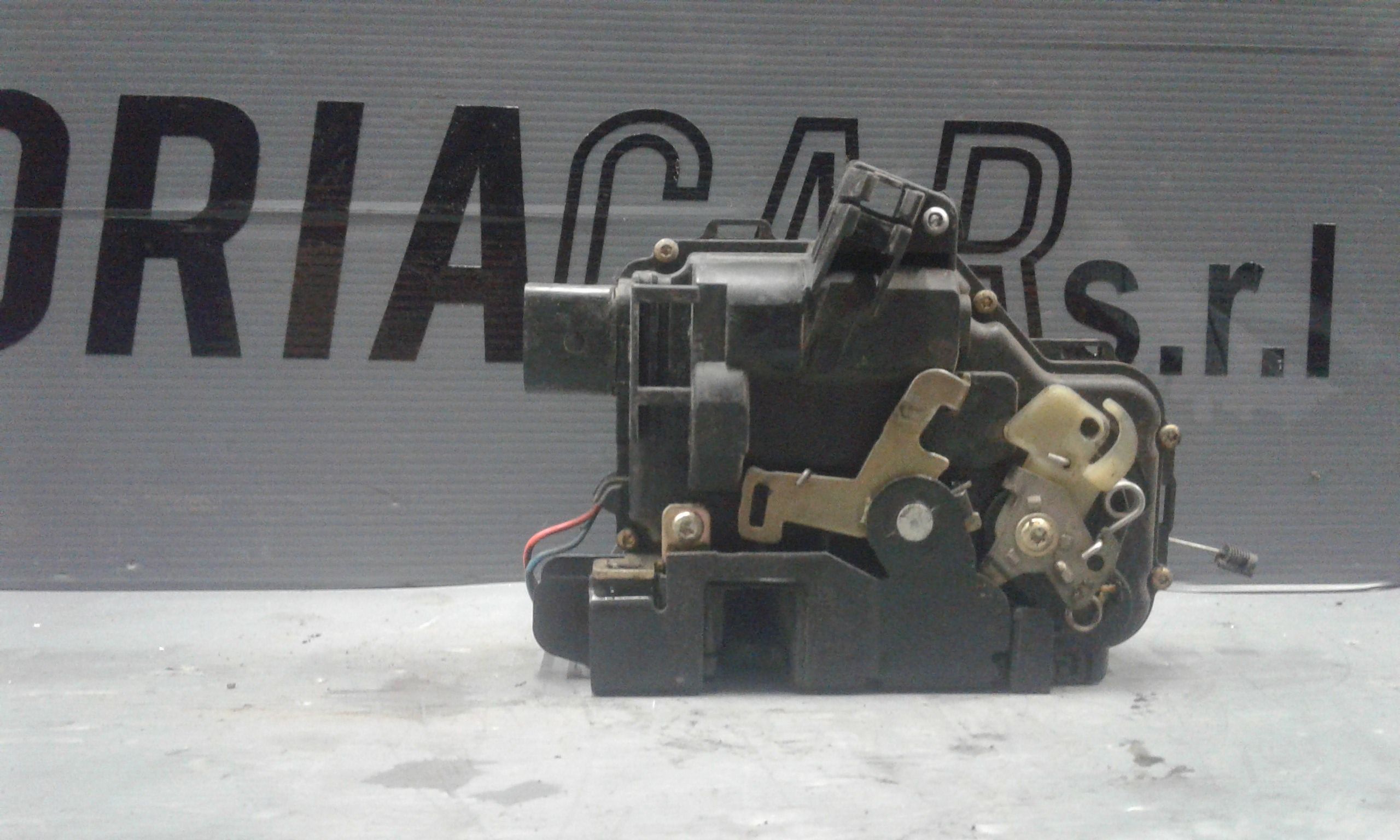 Serratura Anteriore Destra VOLKSWAGEN Golf 4 Berlina