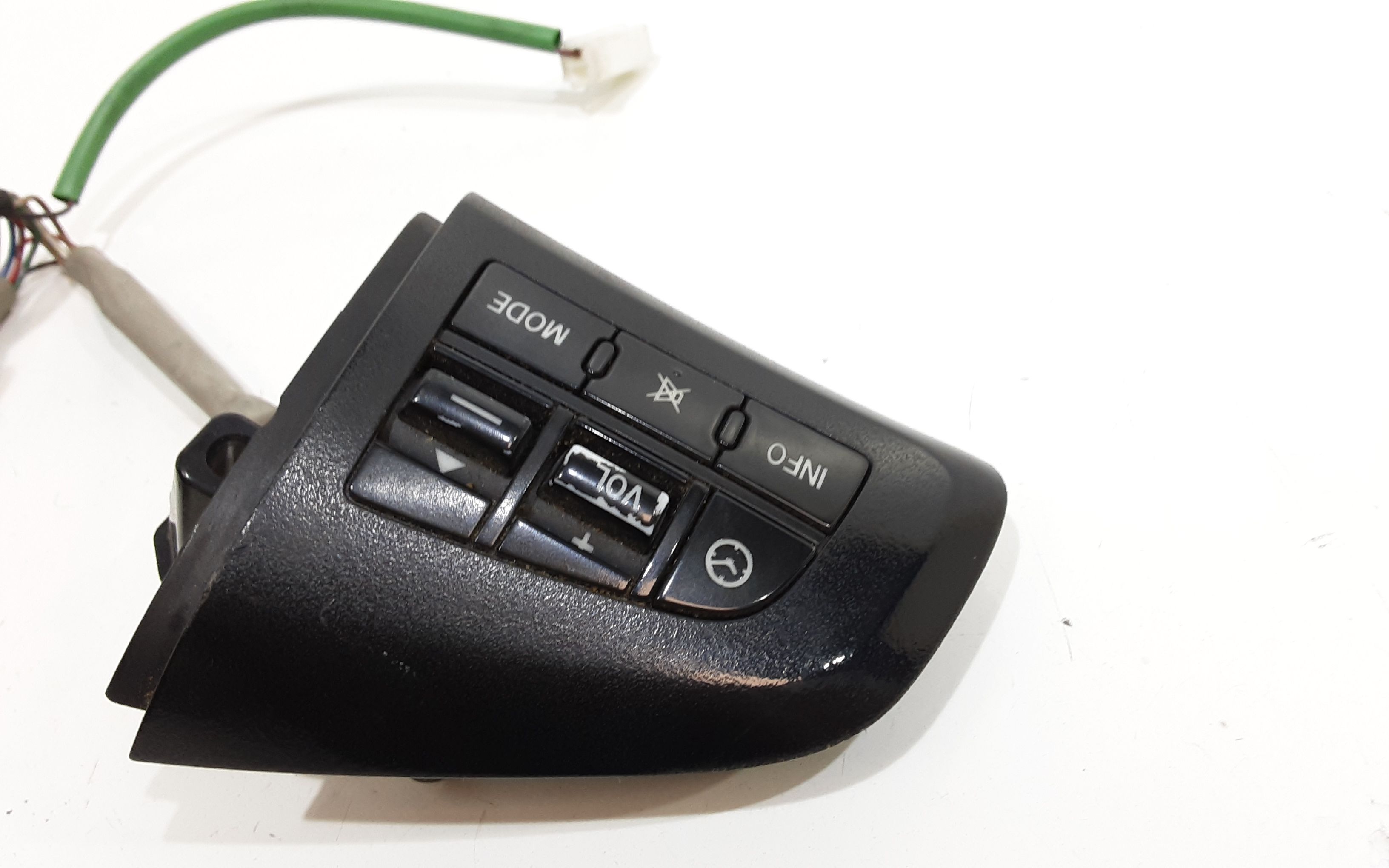 Comandi al volante multifunzione MAZDA 6 S. Wagon 2 Serie