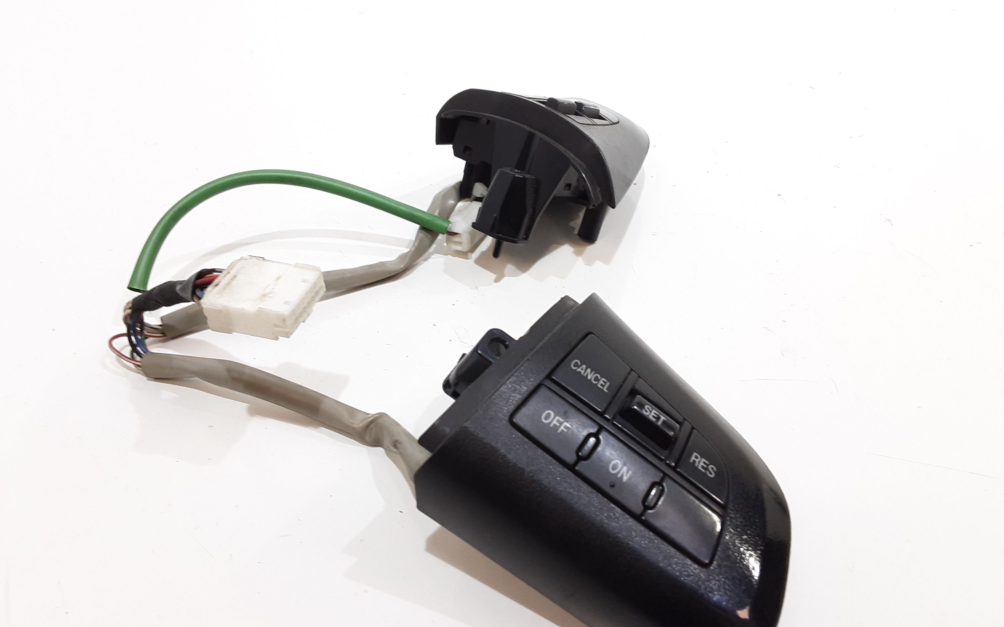 Comandi al volante multifunzione MAZDA 6 S. Wagon 2 Serie