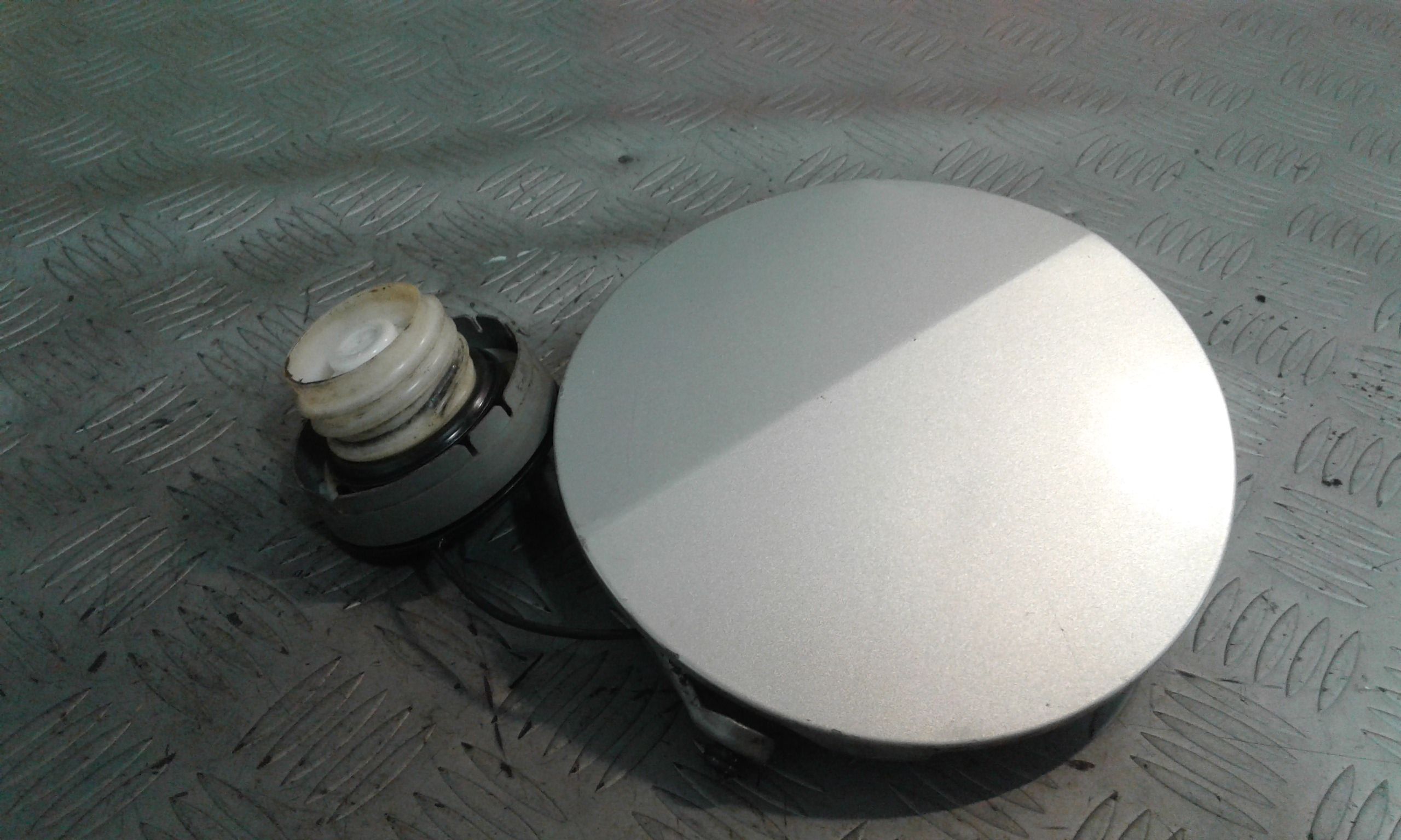 Sportellino Carburante TOYOTA Corolla Verso 2 Serie