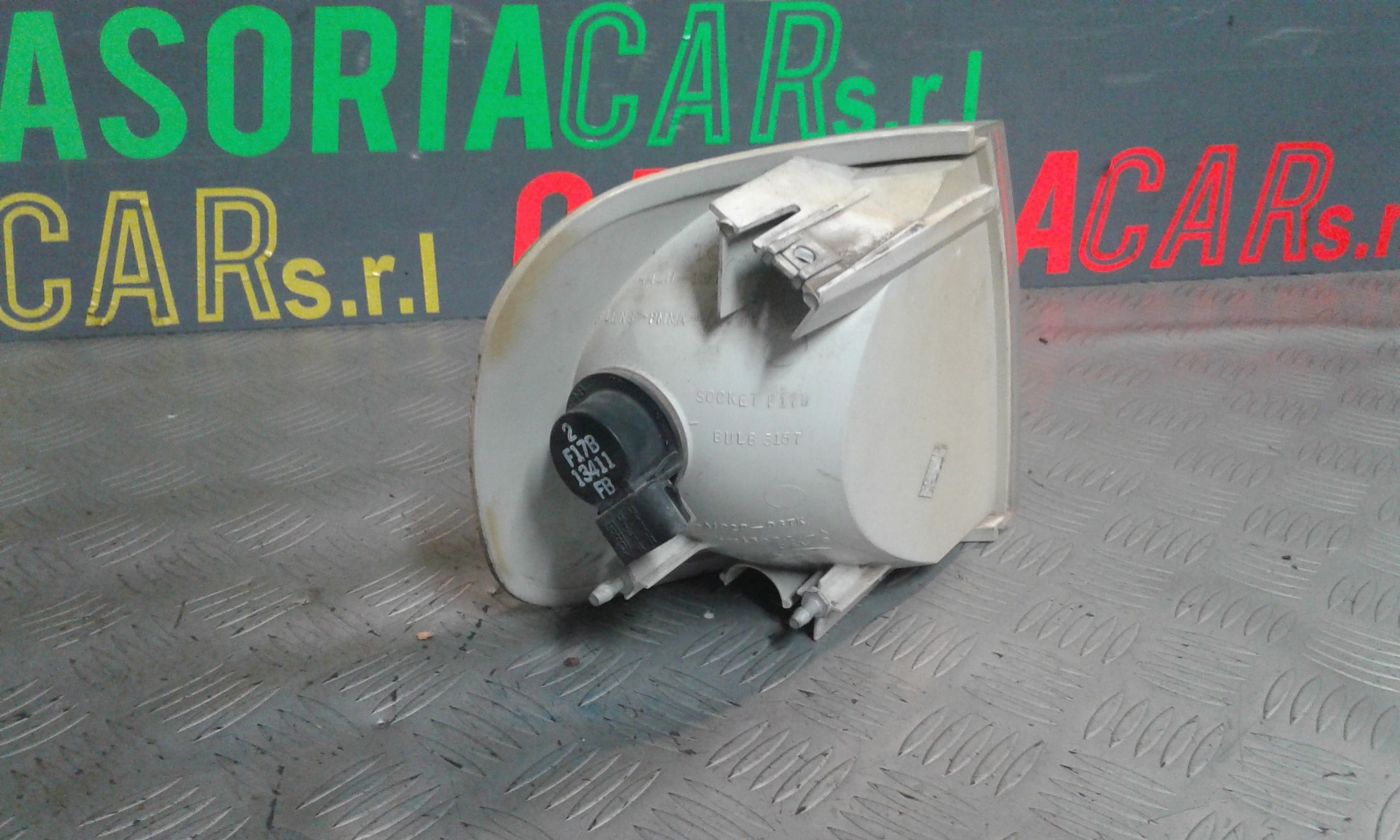 Freccia SX lato guida FORD Expedition XLT 1 Serie