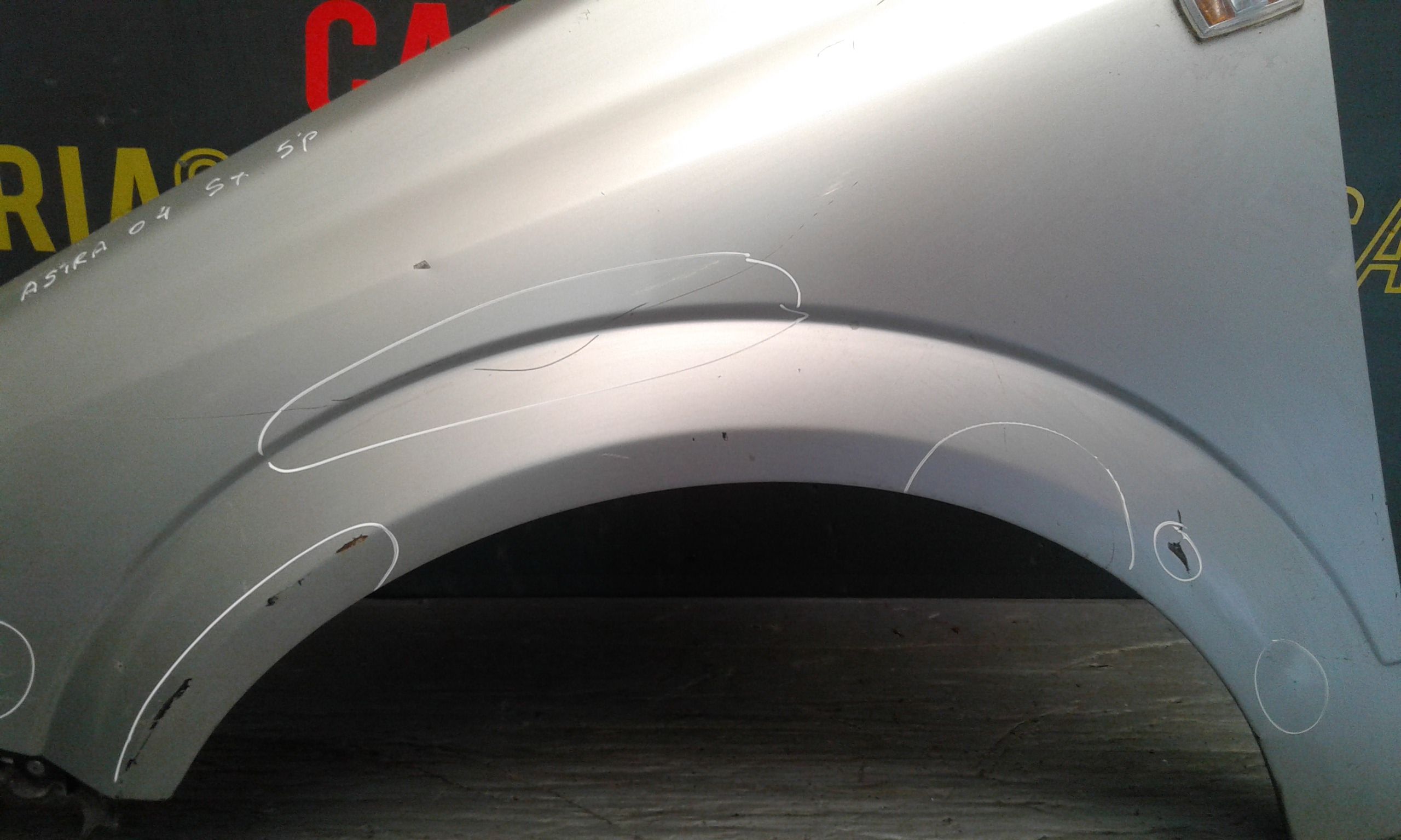 Parafango Anteriore Sinistro OPEL Astra H Berlina