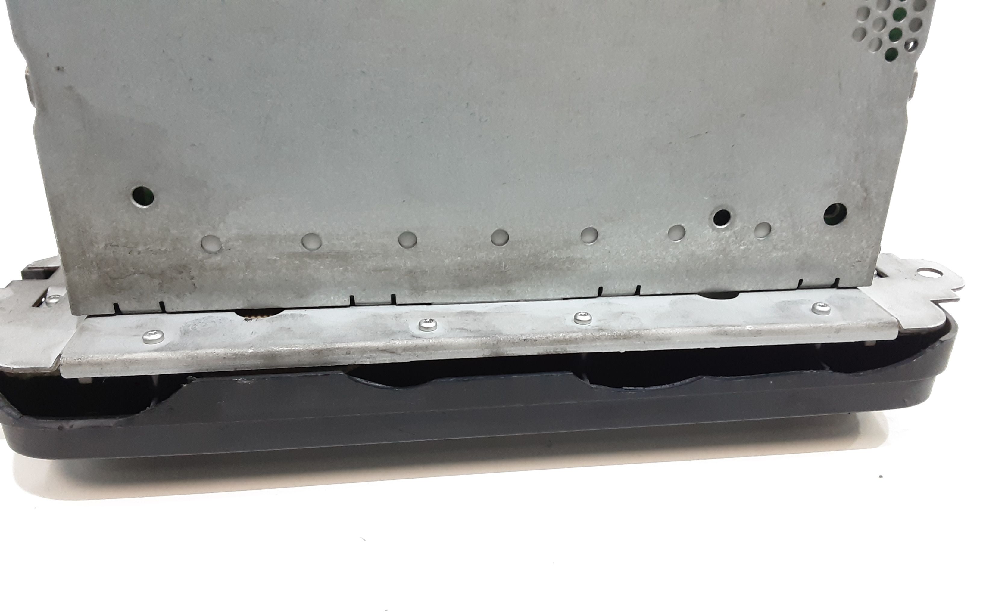 Autoradio VOLKSWAGEN Passat Berlina 4 Serie